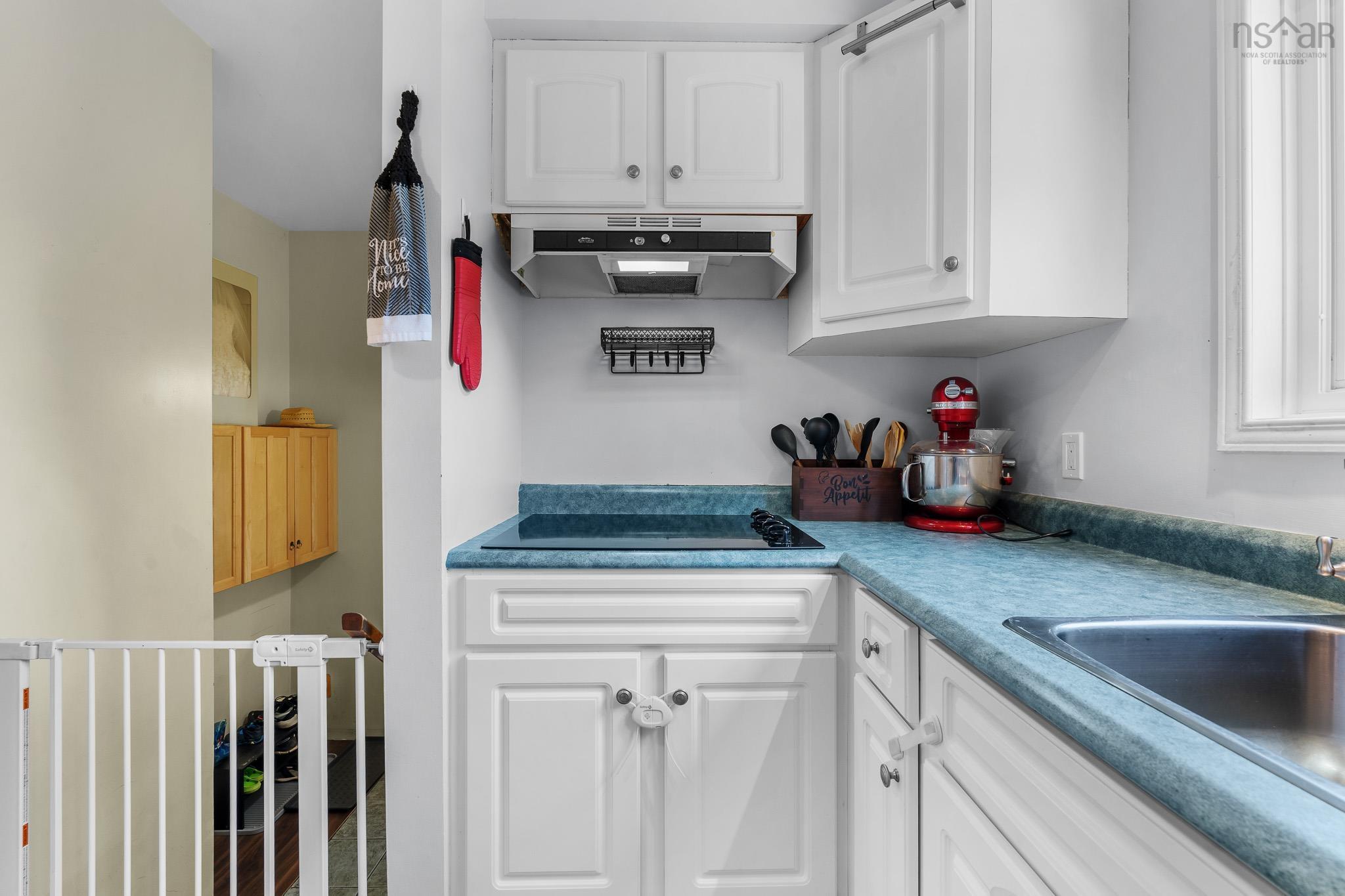 $499,900.00: 71 Cedar Crescent, Dartmouth