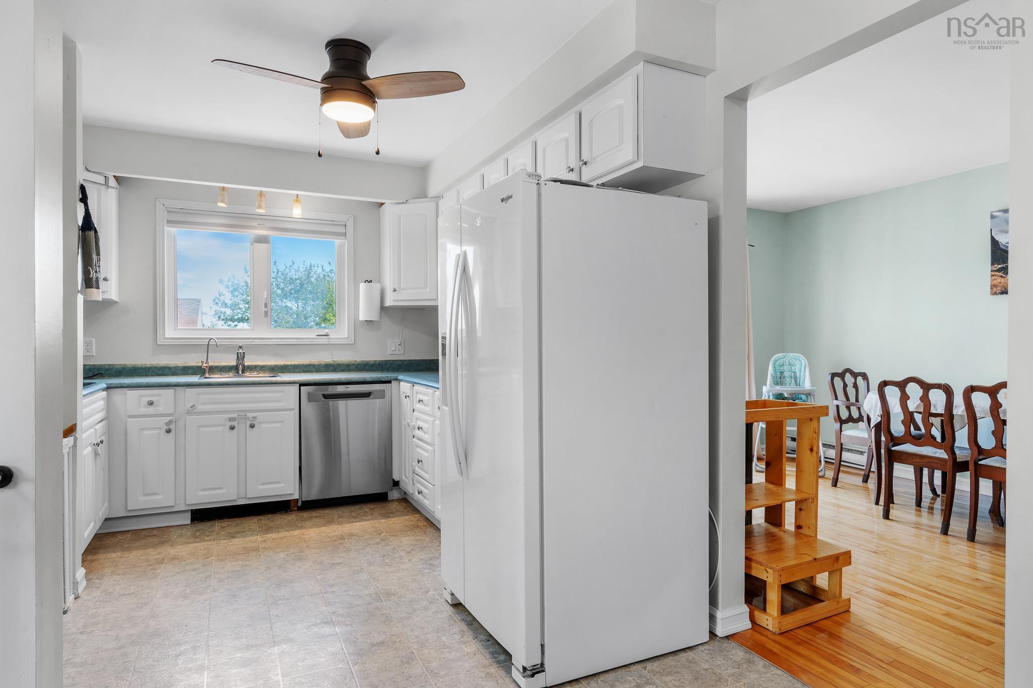 $499,900.00: 71 Cedar Crescent, Dartmouth