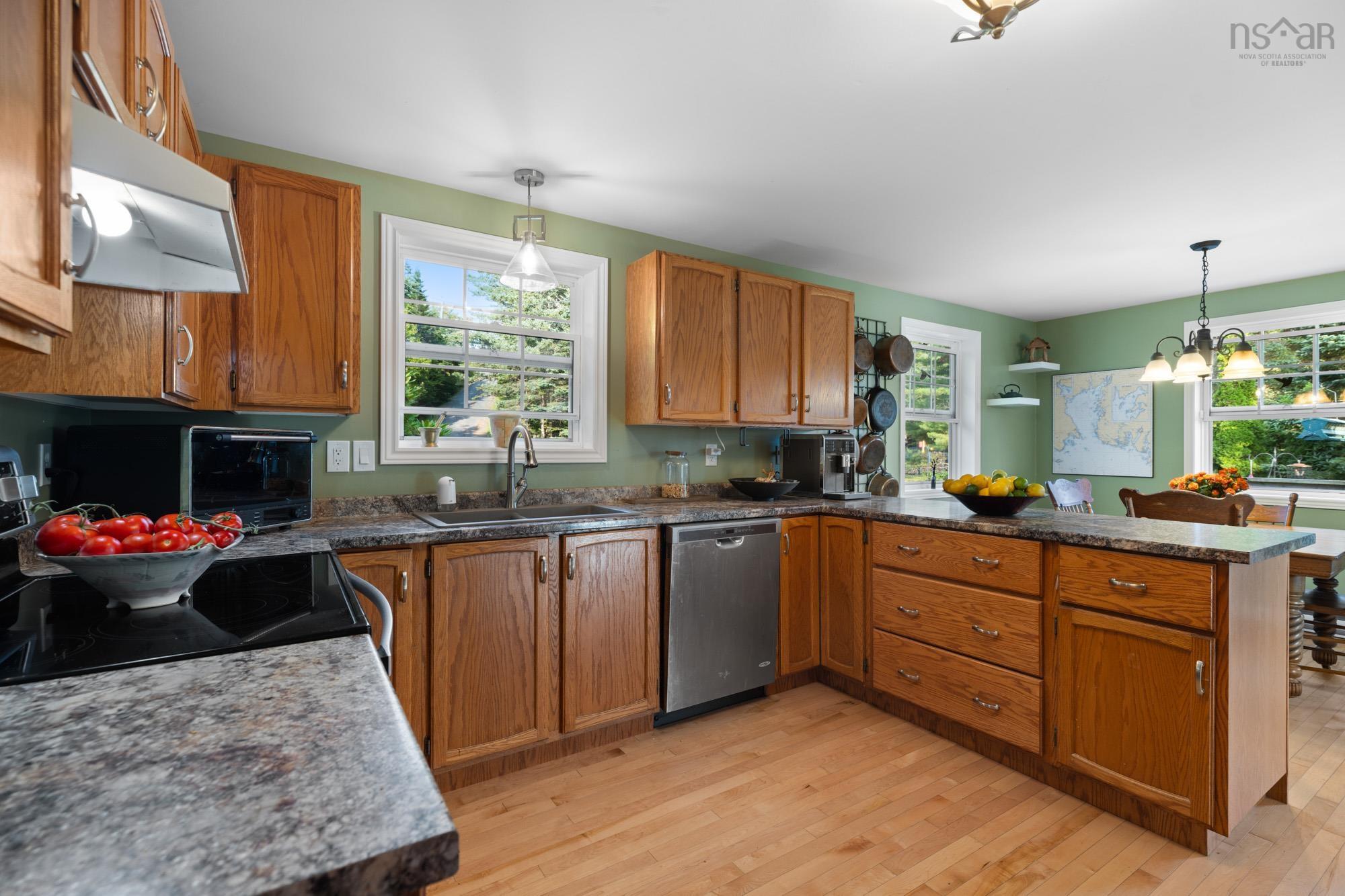 $850,000.00: 8748 Peggys Cove Road, Indian Harbour