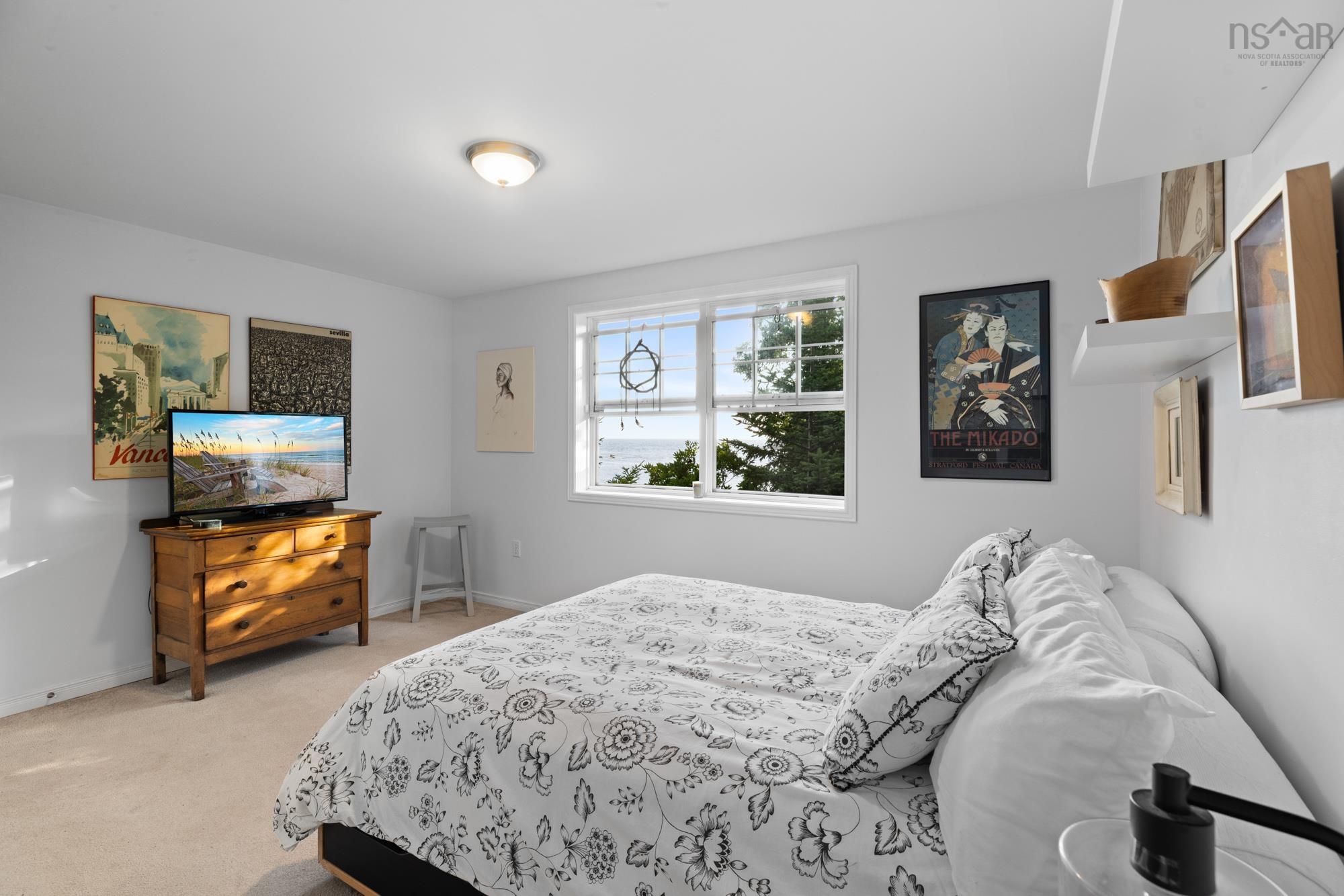 $850,000.00: 8748 Peggys Cove Road, Indian Harbour