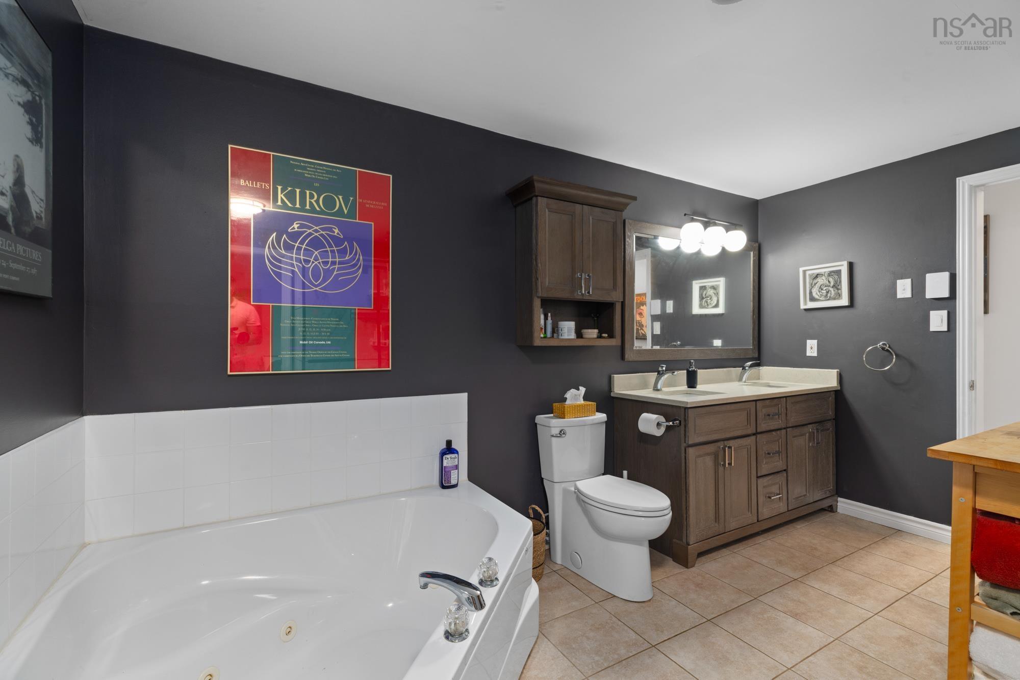 $850,000.00: 8748 Peggys Cove Road, Indian Harbour