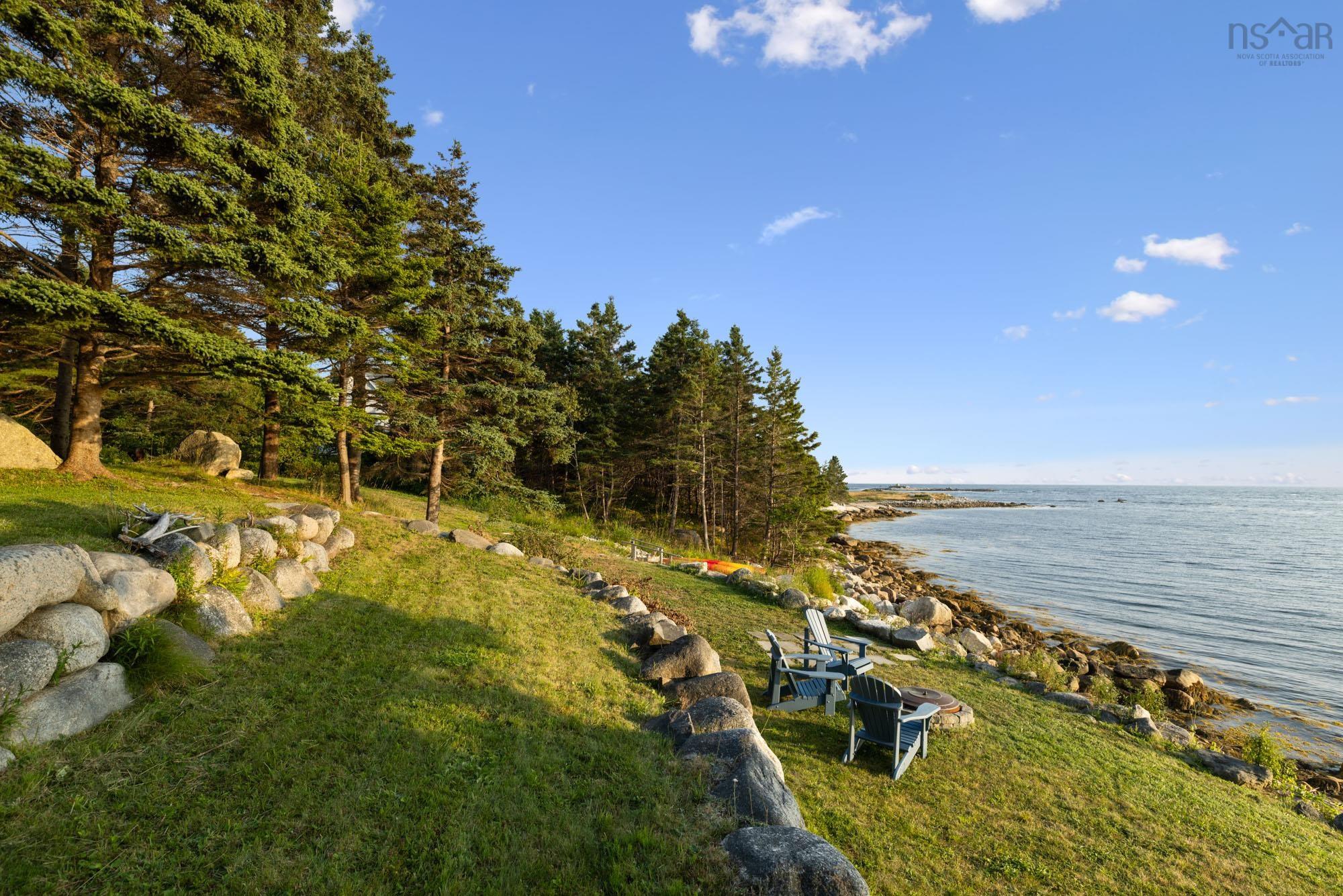 $850,000.00: 8748 Peggys Cove Road, Indian Harbour