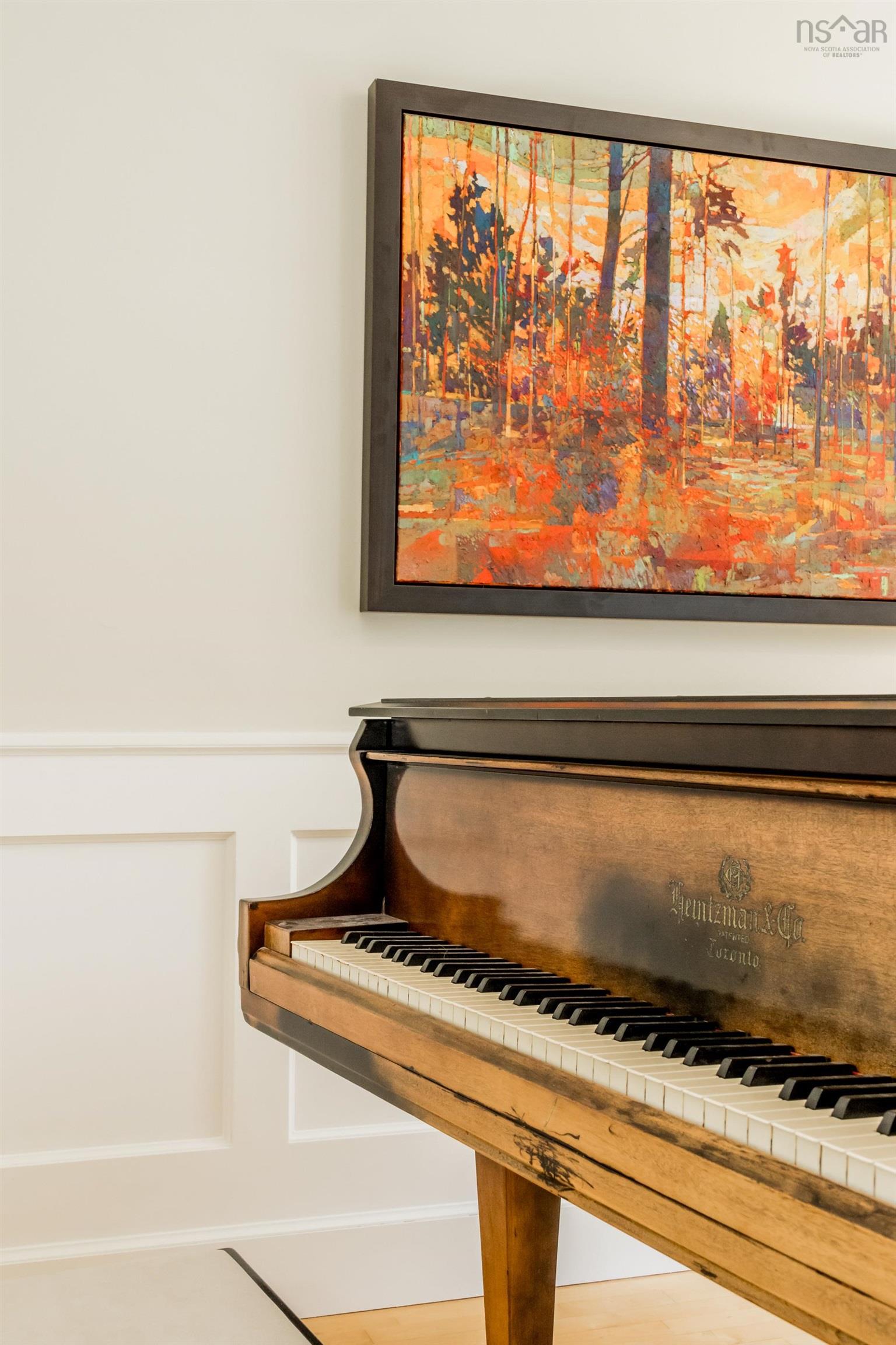 $1,050,000.00: 22 Westwood Avenue, Wolfville