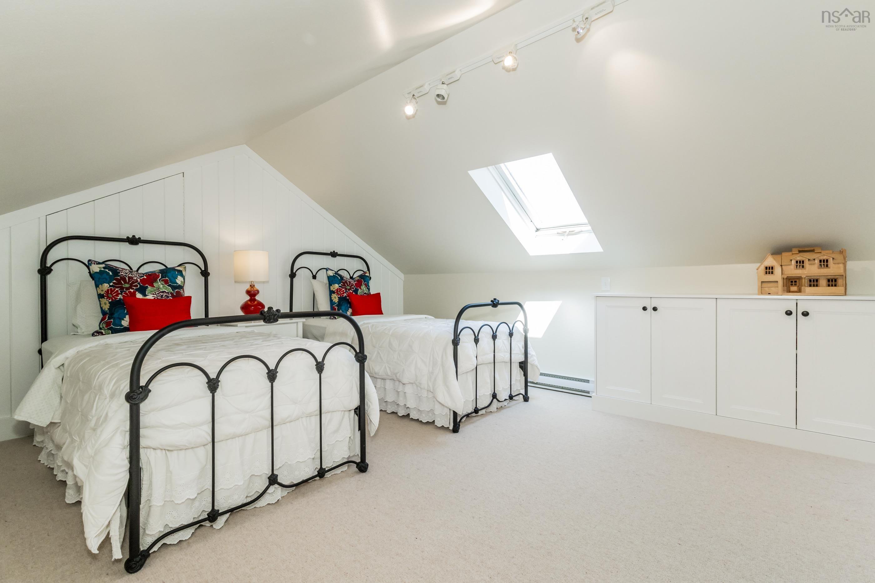 $1,050,000.00: 22 Westwood Avenue, Wolfville