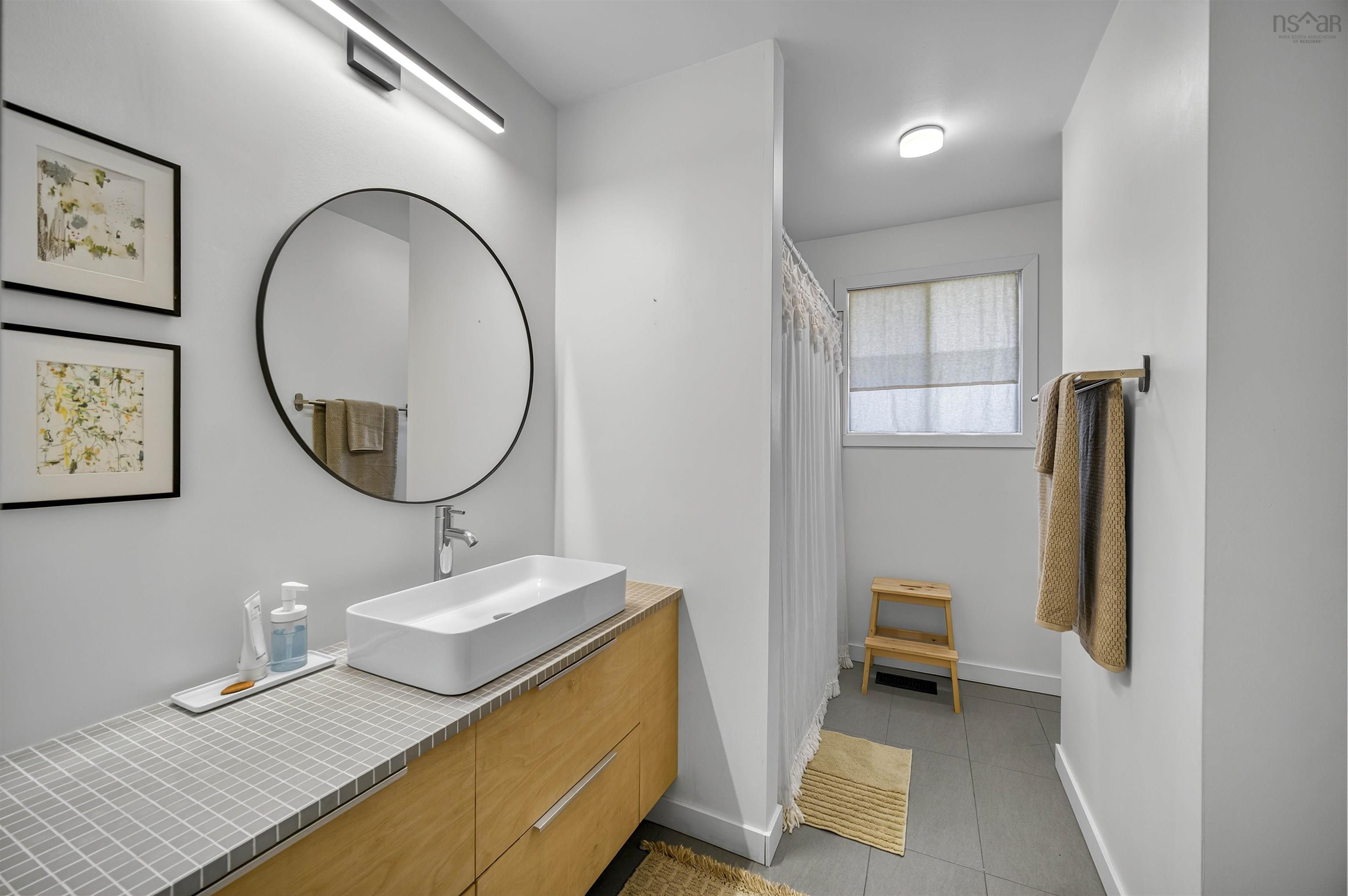 $525,000.00: 24 Colby Drive, Colby Village