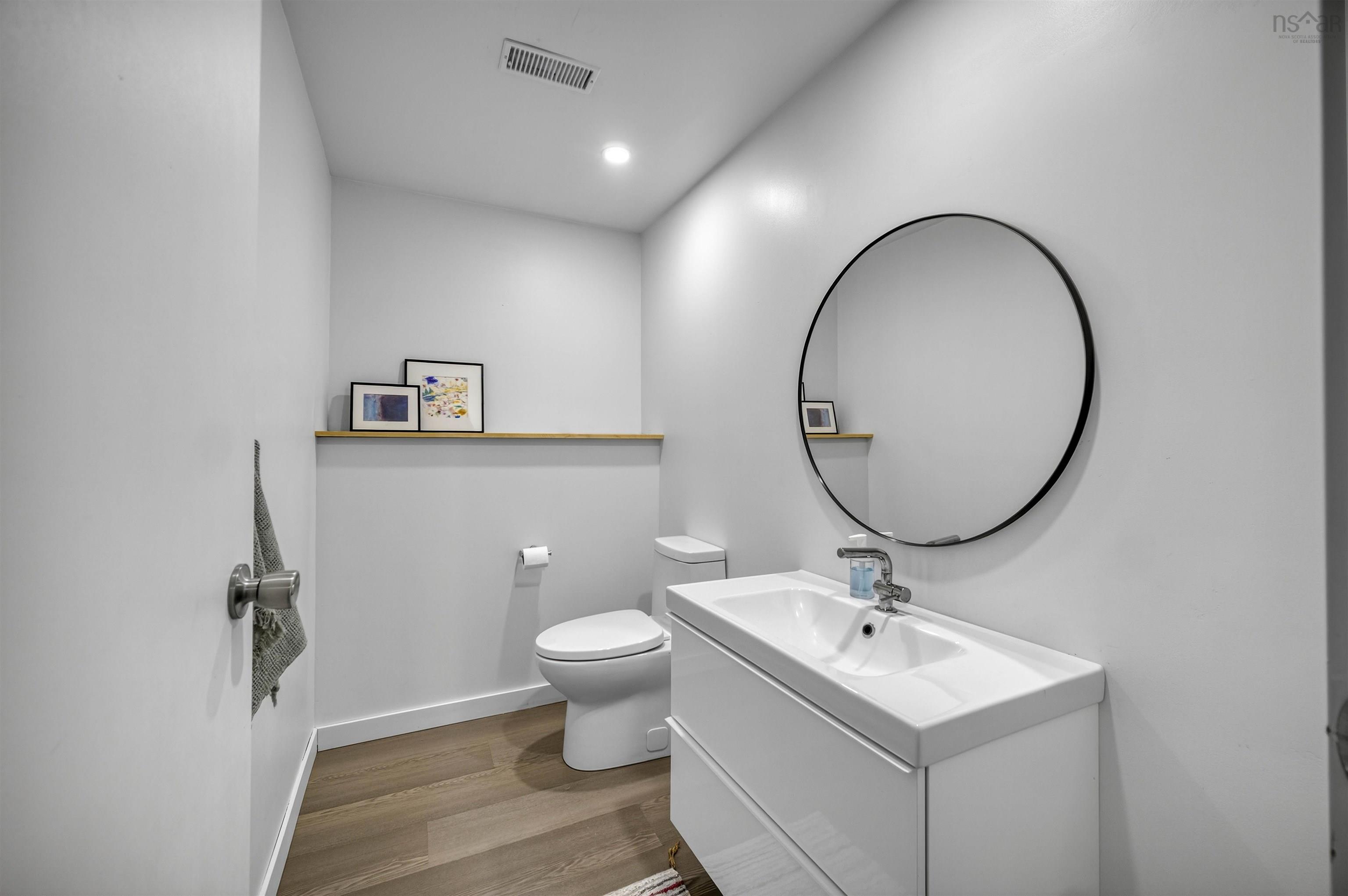 $525,000.00: 24 Colby Drive, Colby Village