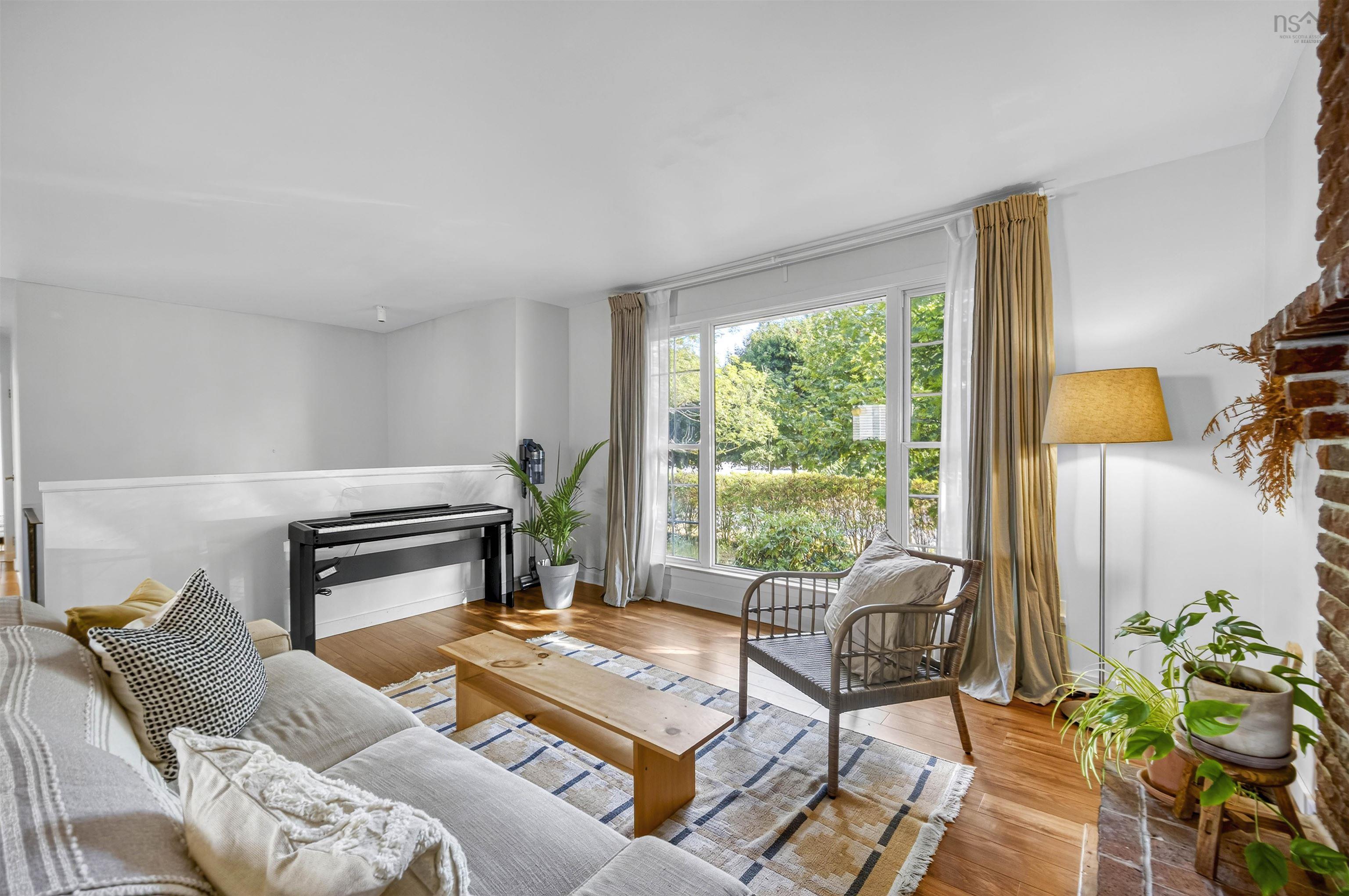 $525,000.00: 24 Colby Drive, Colby Village