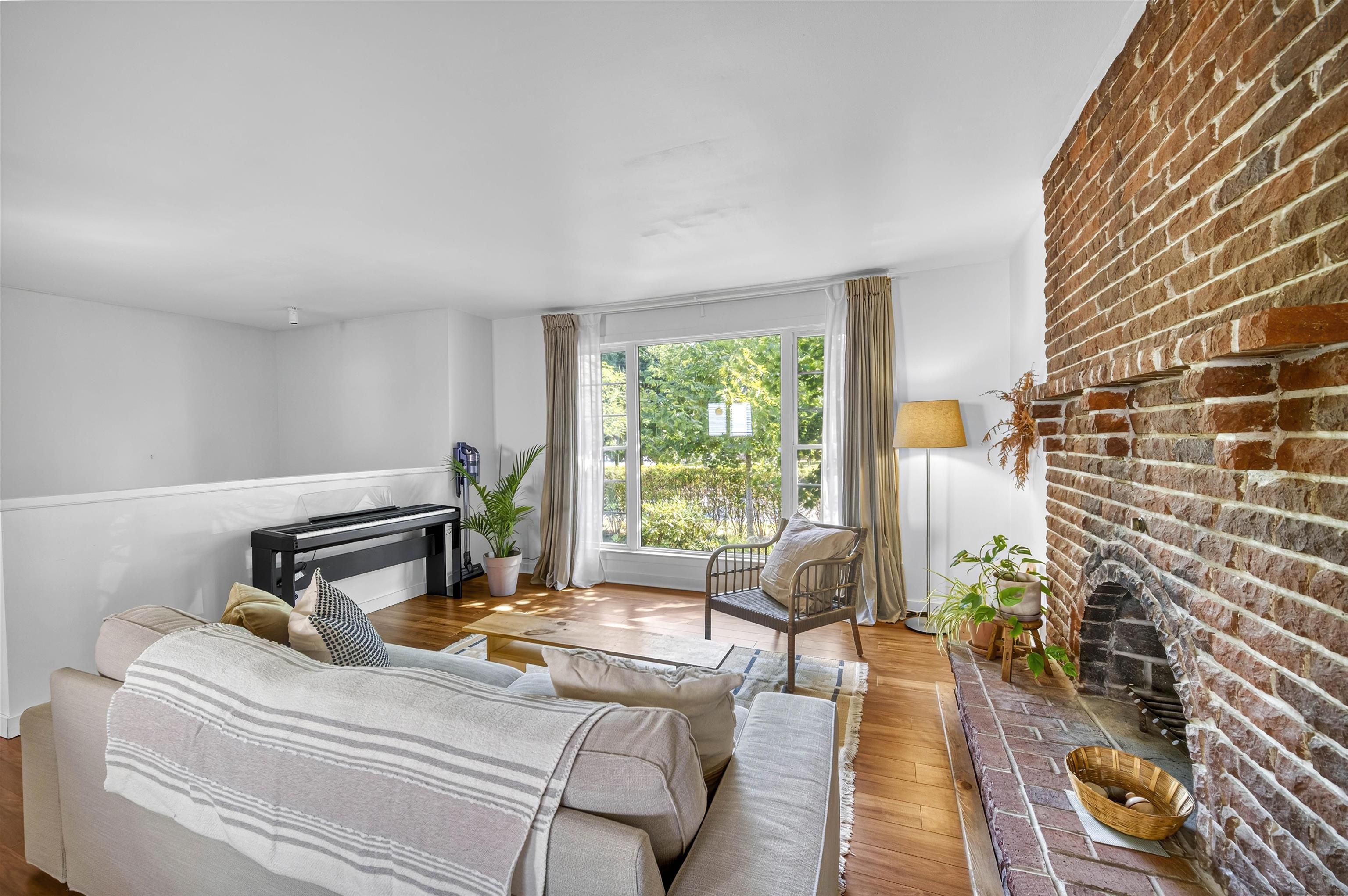 $525,000.00: 24 Colby Drive, Colby Village