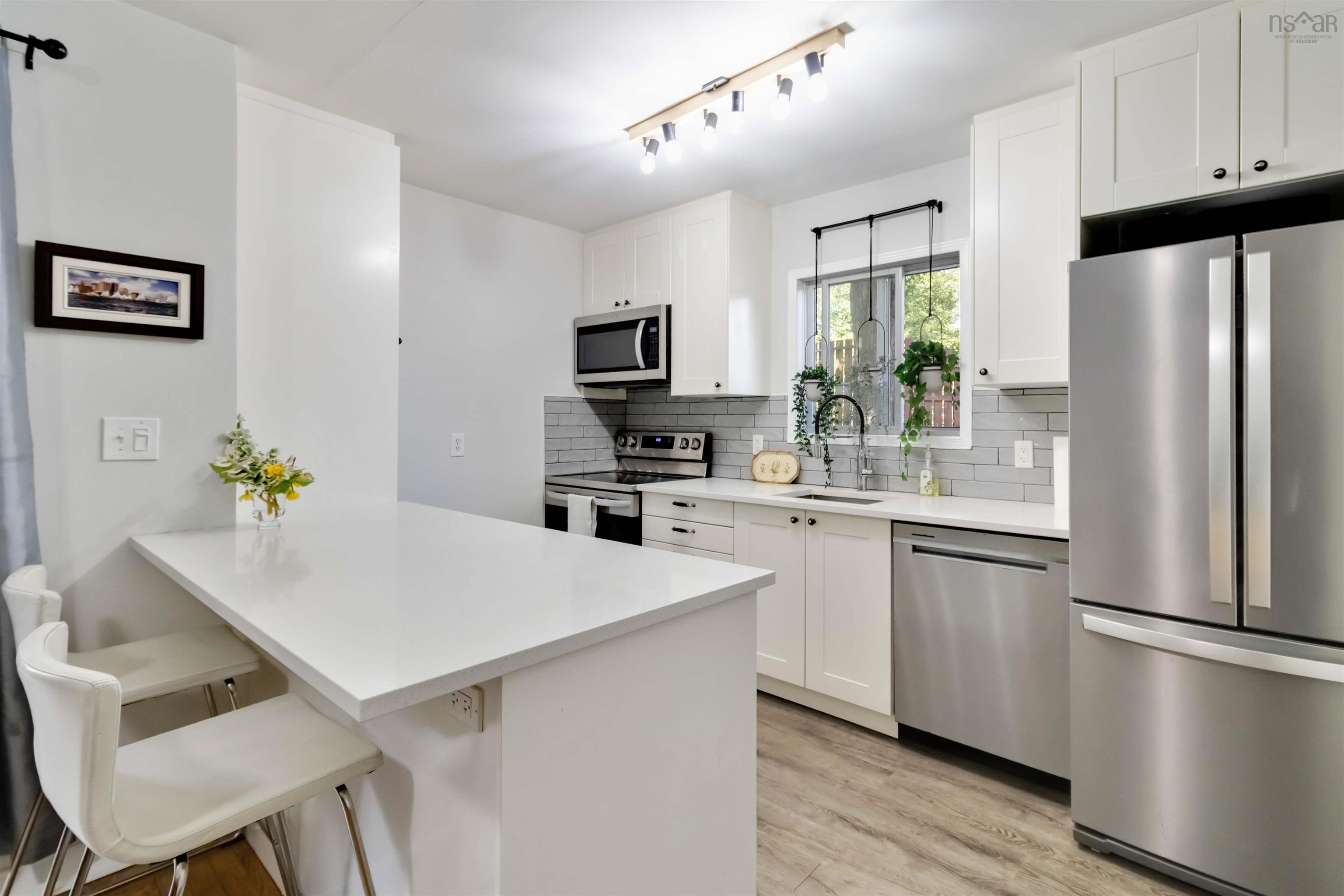 10 Oakburn Court, Halifax, NS (MLS 202520541)