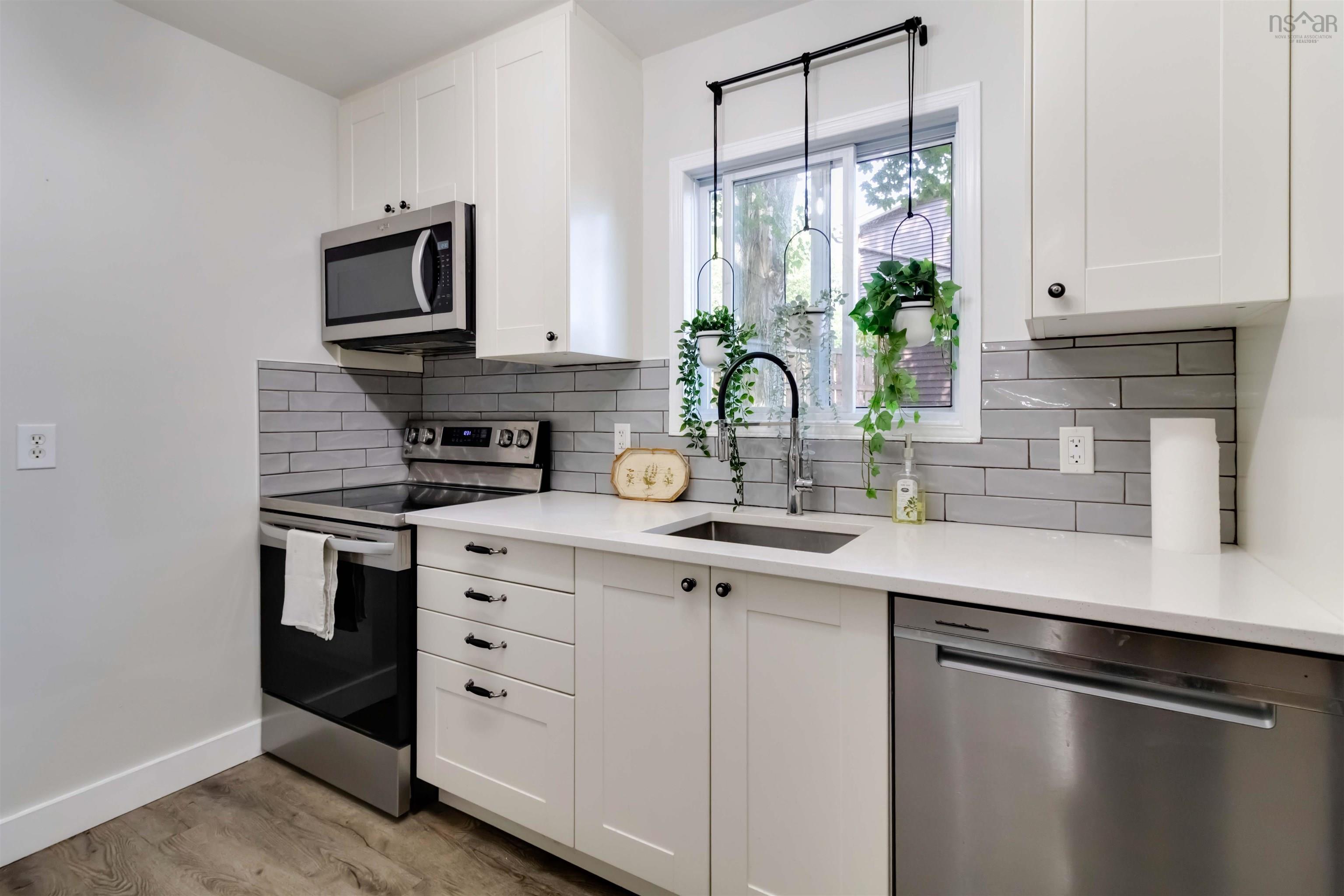 10 Oakburn Court, Halifax, NS (MLS 202520541)