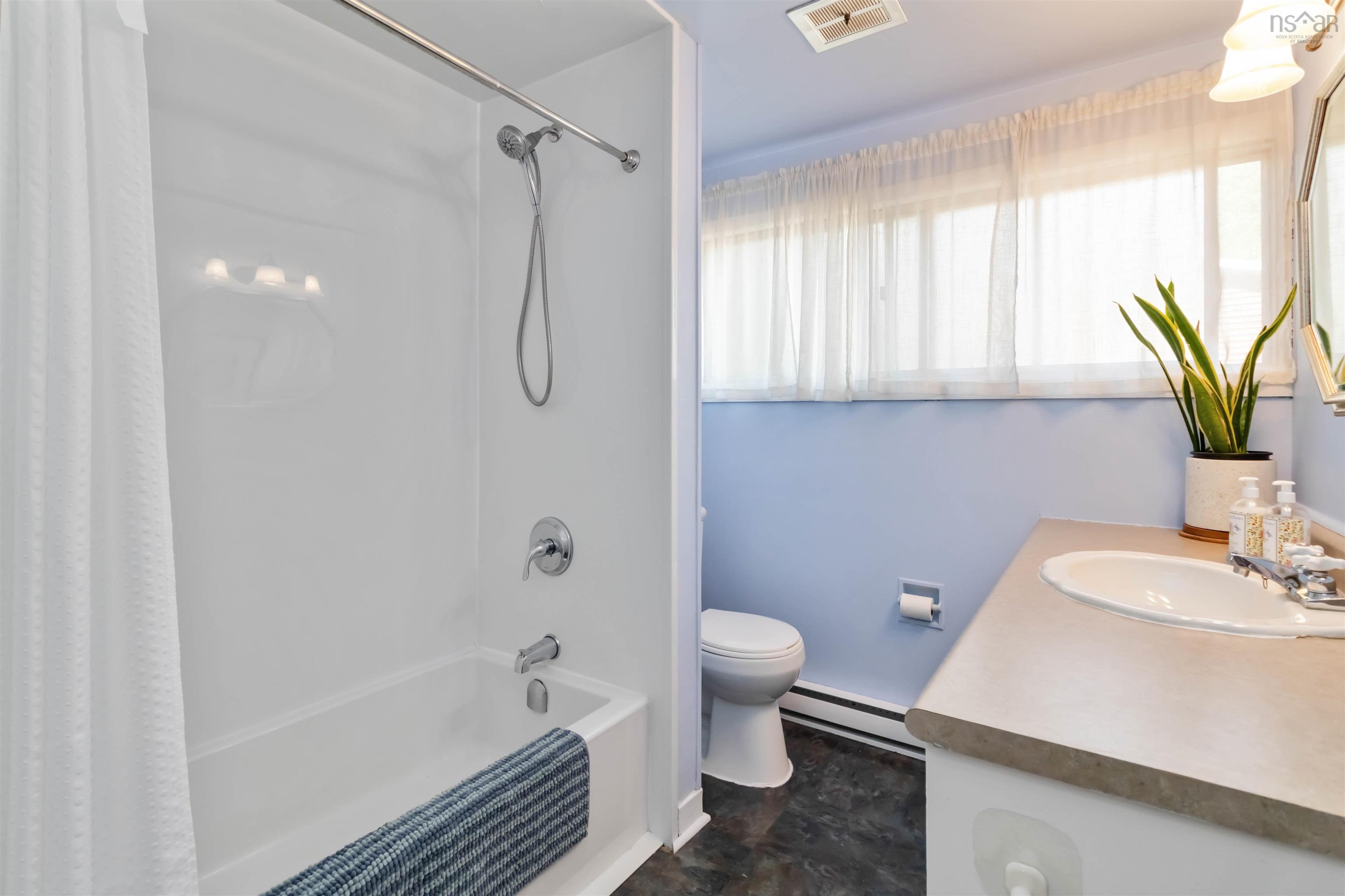 10 Oakburn Court, Halifax, NS (MLS 202520541)