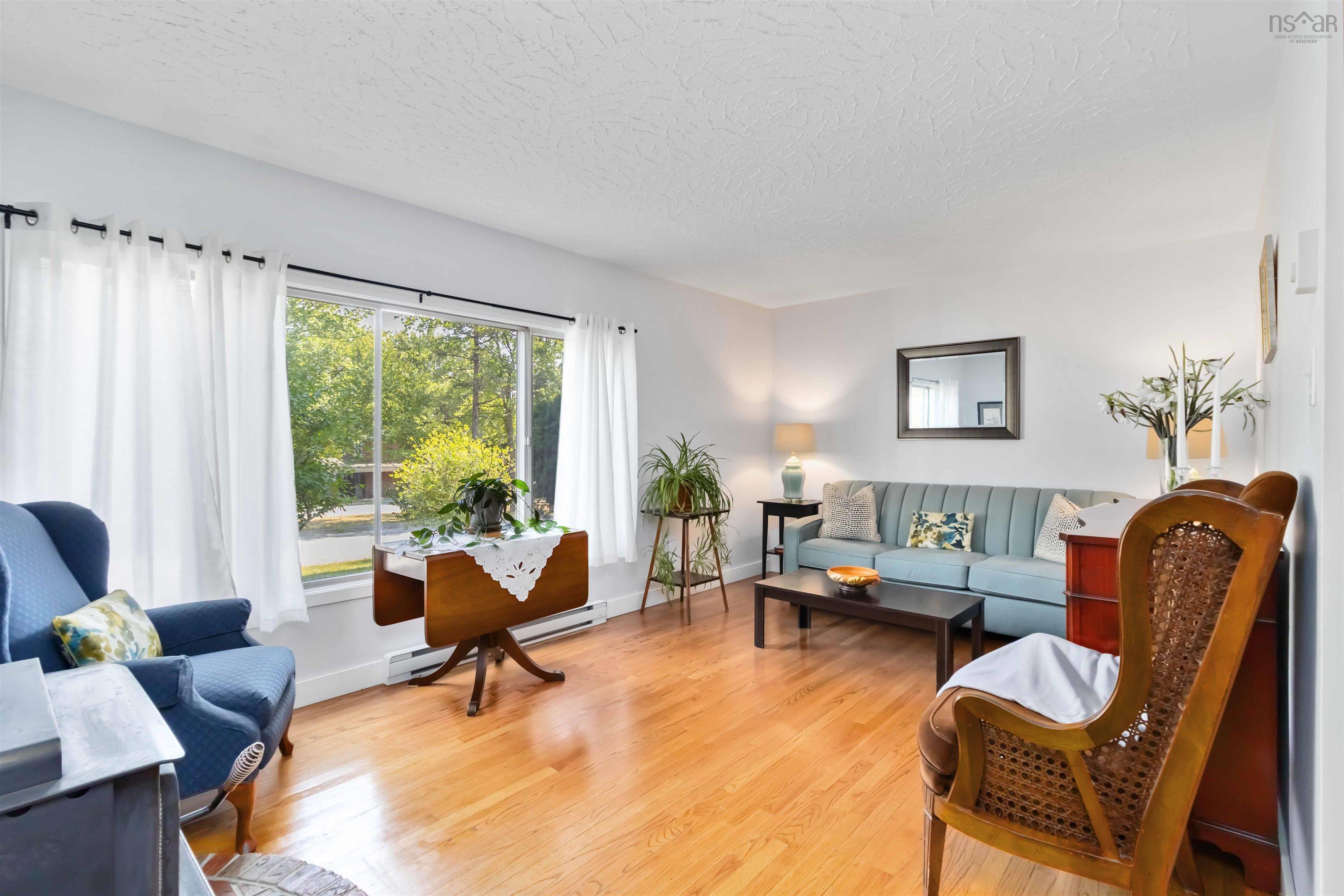 10 Oakburn Court, Halifax, NS (MLS 202520541)