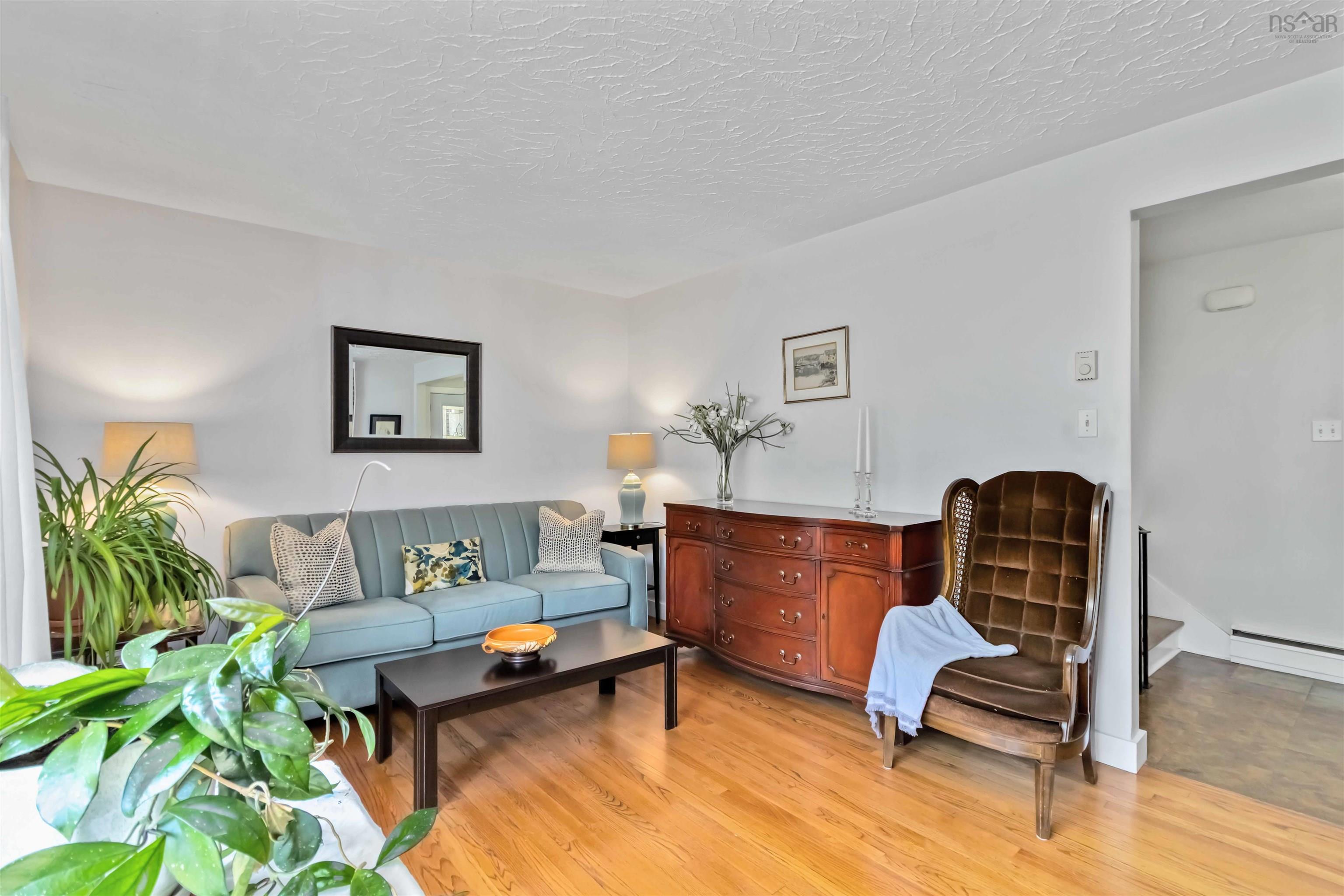 10 Oakburn Court, Halifax, NS (MLS 202520541)