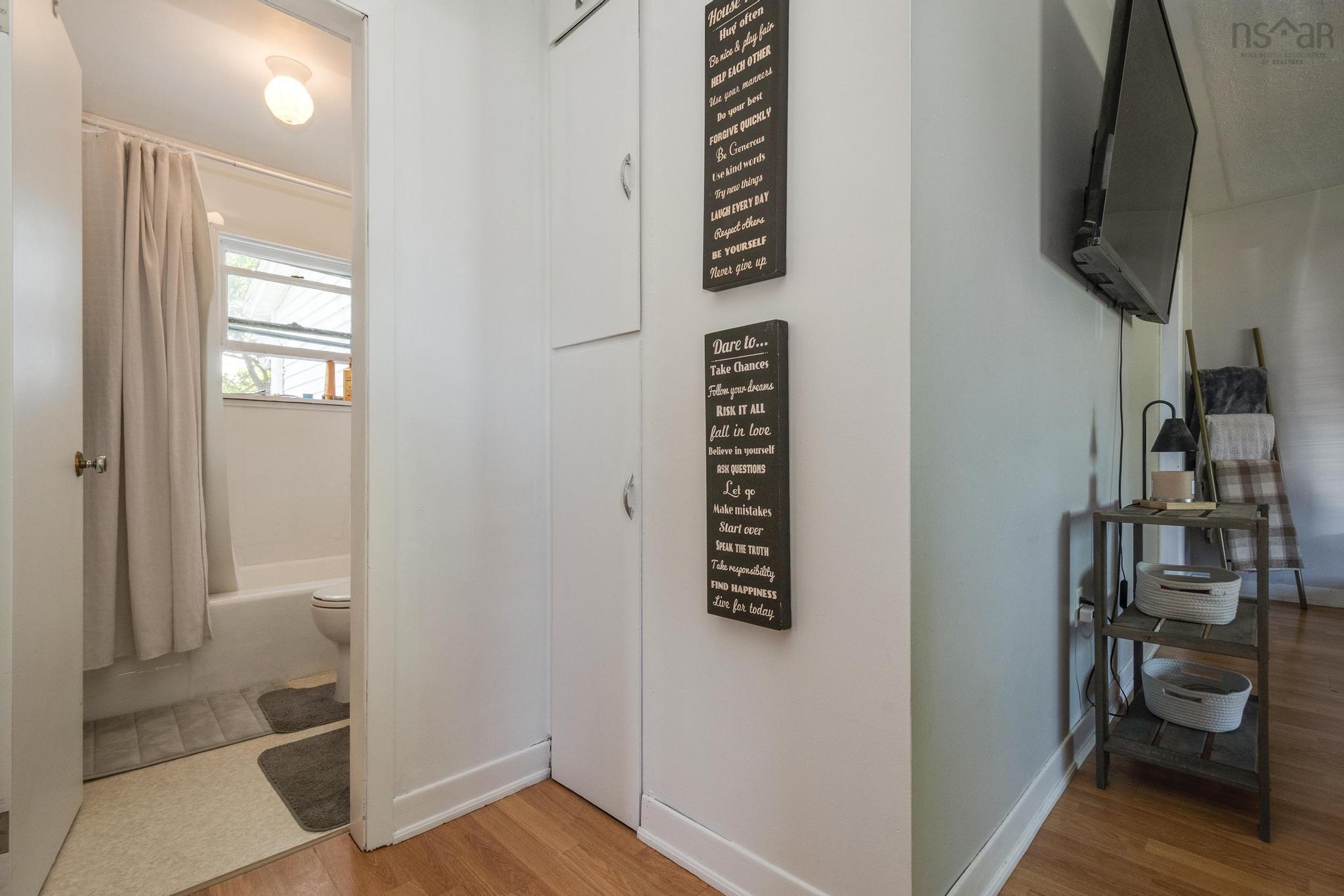 $329,900.00: 251 Town Road, Falmouth