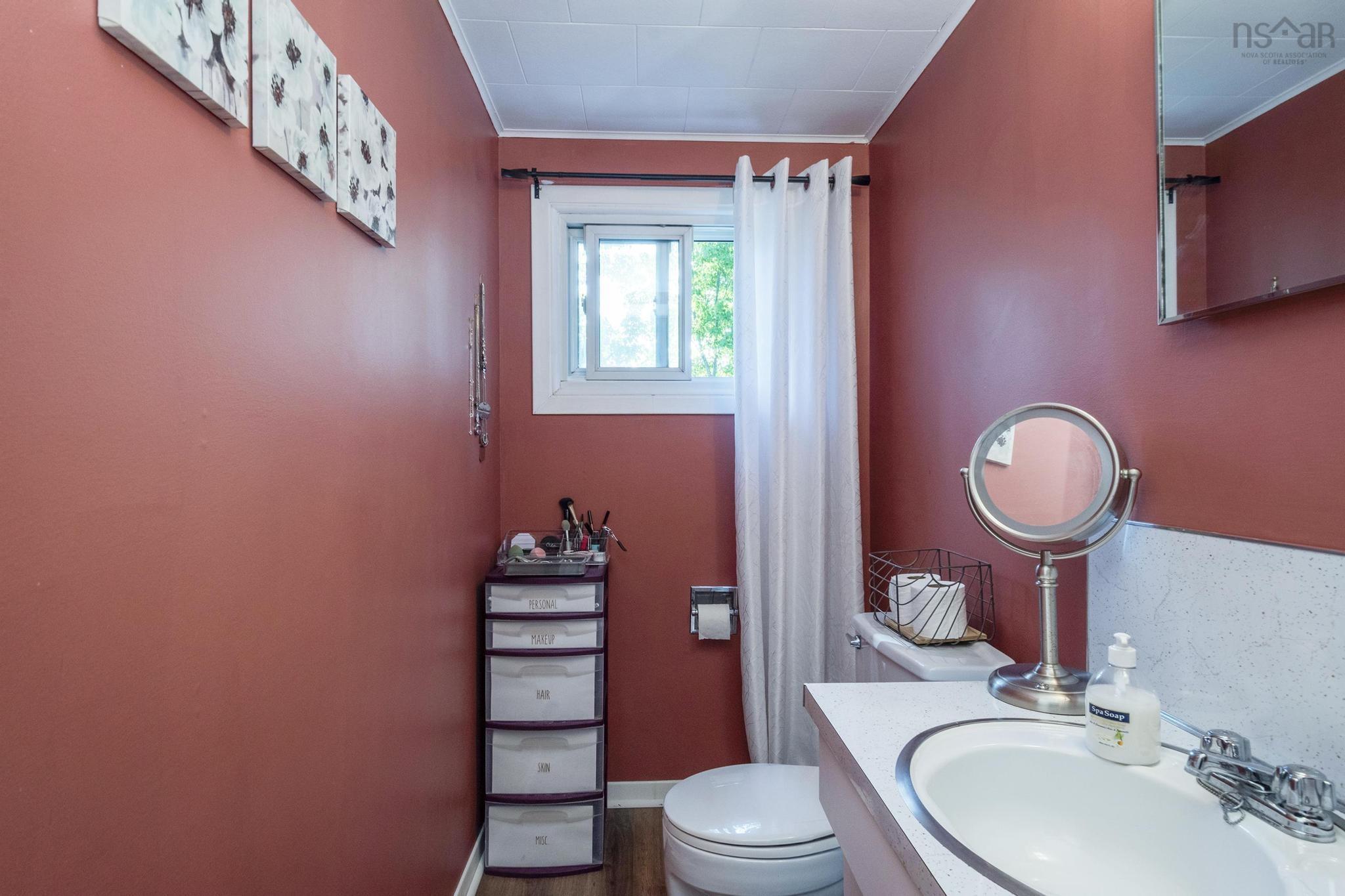 $329,900.00: 251 Town Road, Falmouth