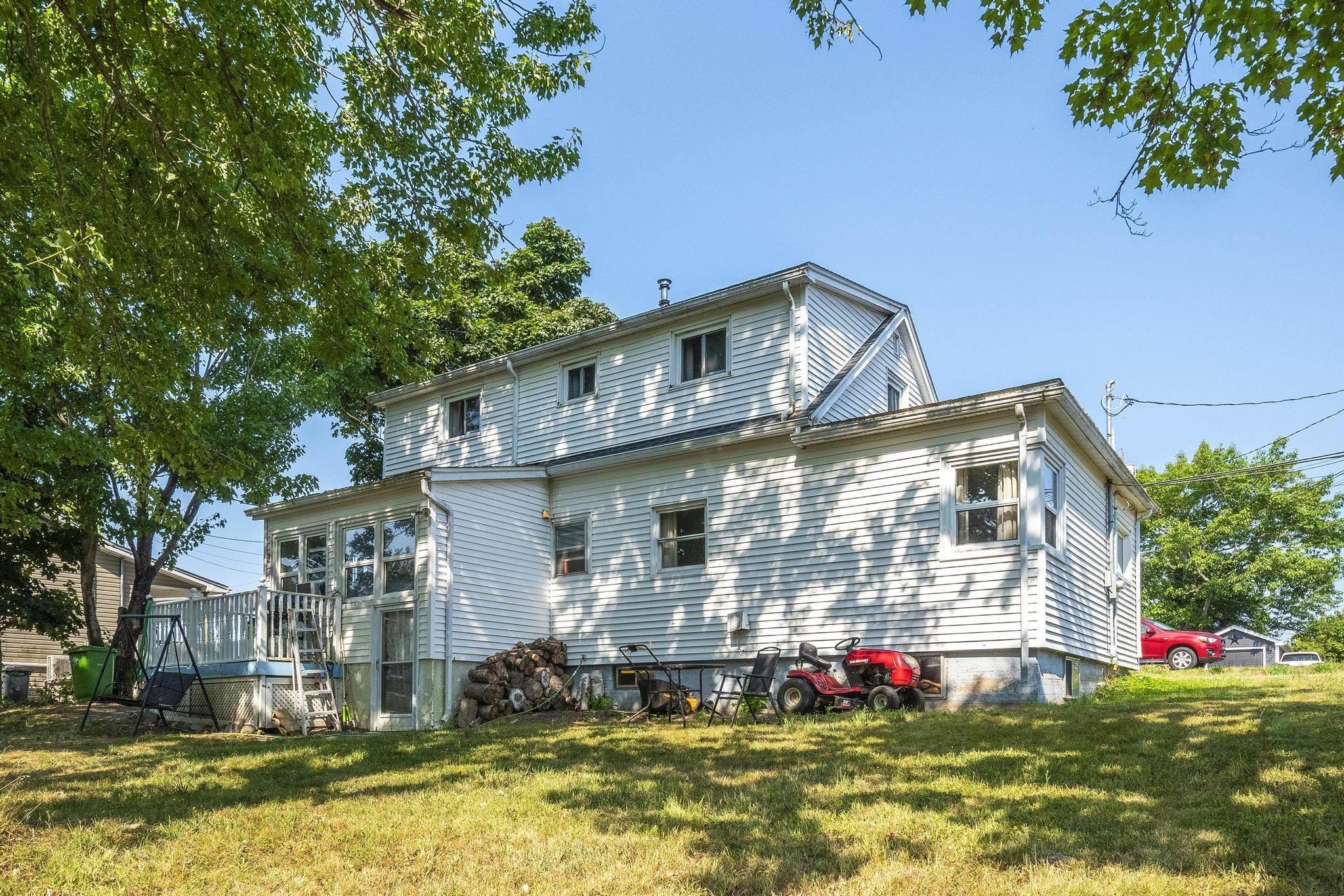 $329,900.00: 251 Town Road, Falmouth