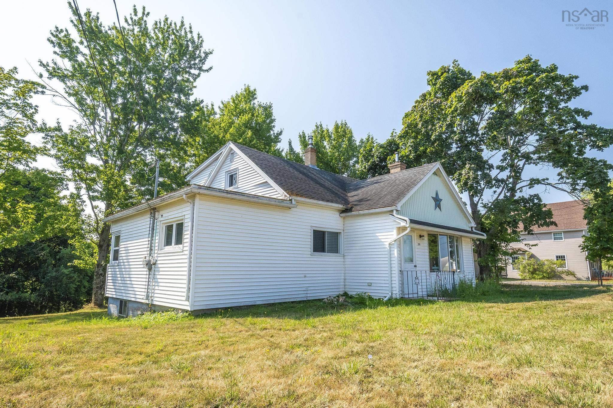 $329,900.00: 251 Town Road, Falmouth