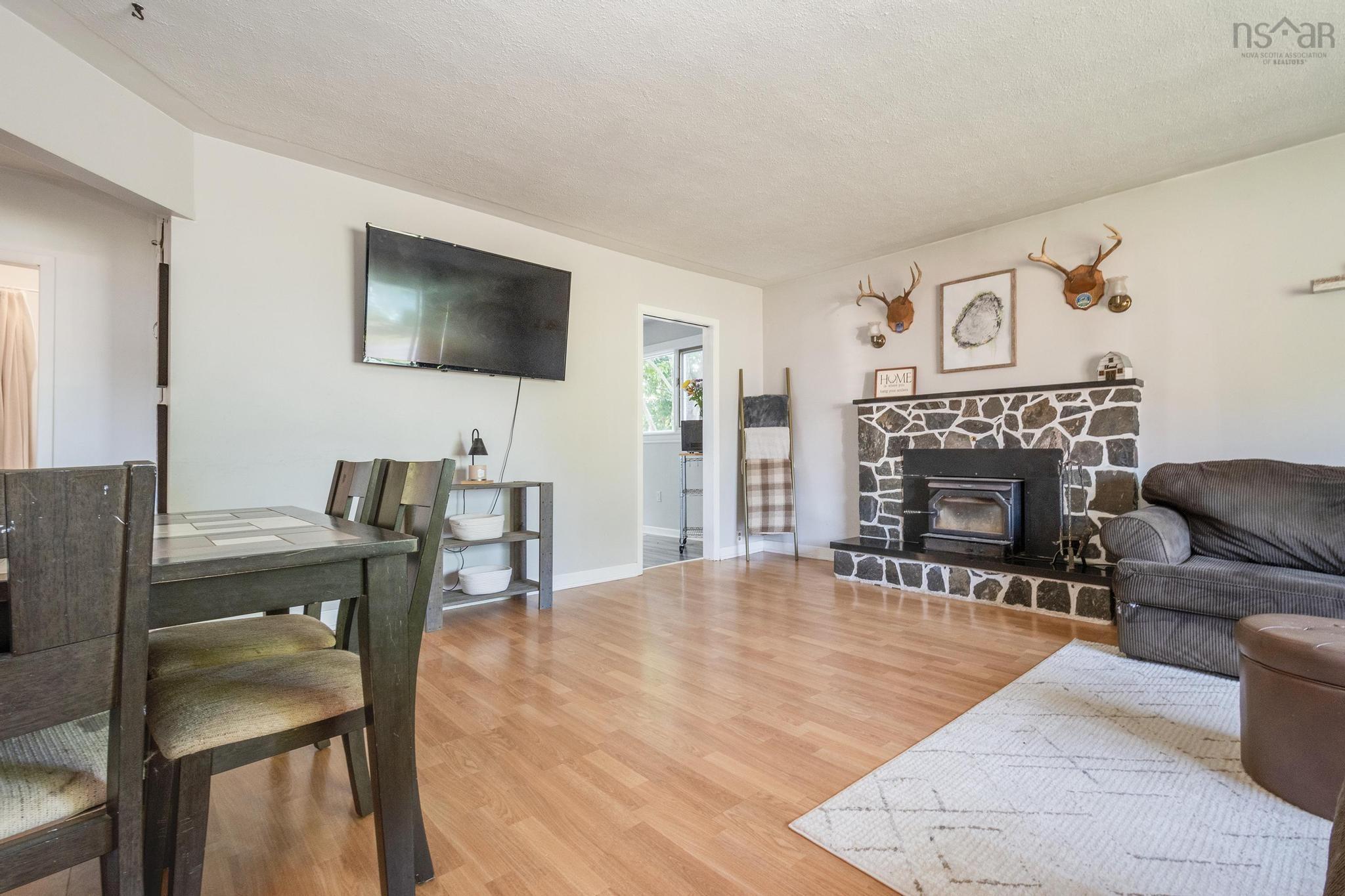 $329,900.00: 251 Town Road, Falmouth