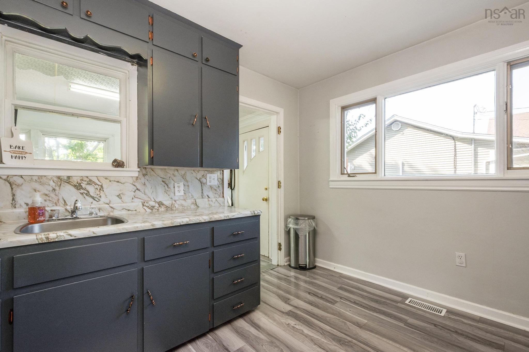 $329,900.00: 251 Town Road, Falmouth