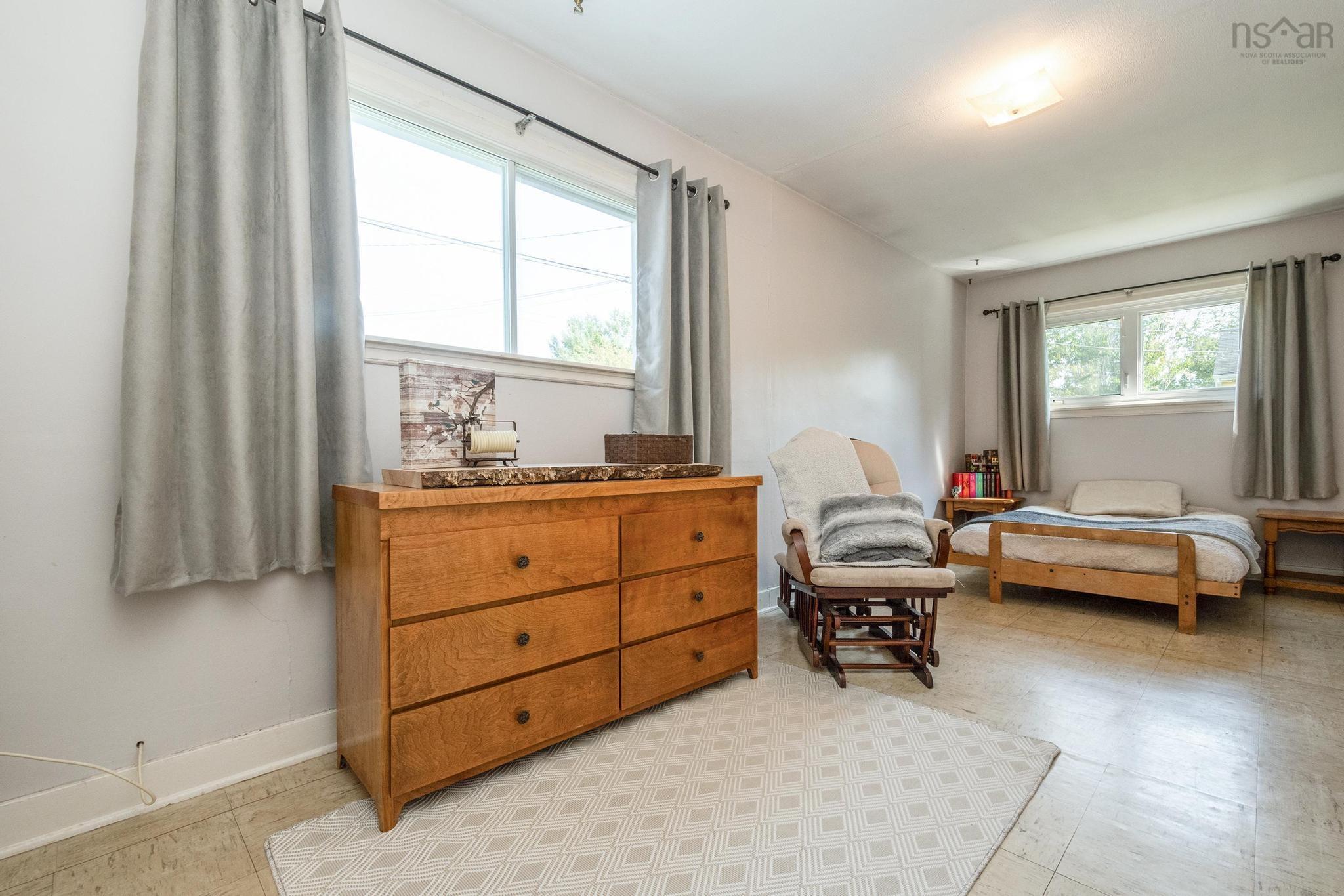 $329,900.00: 251 Town Road, Falmouth