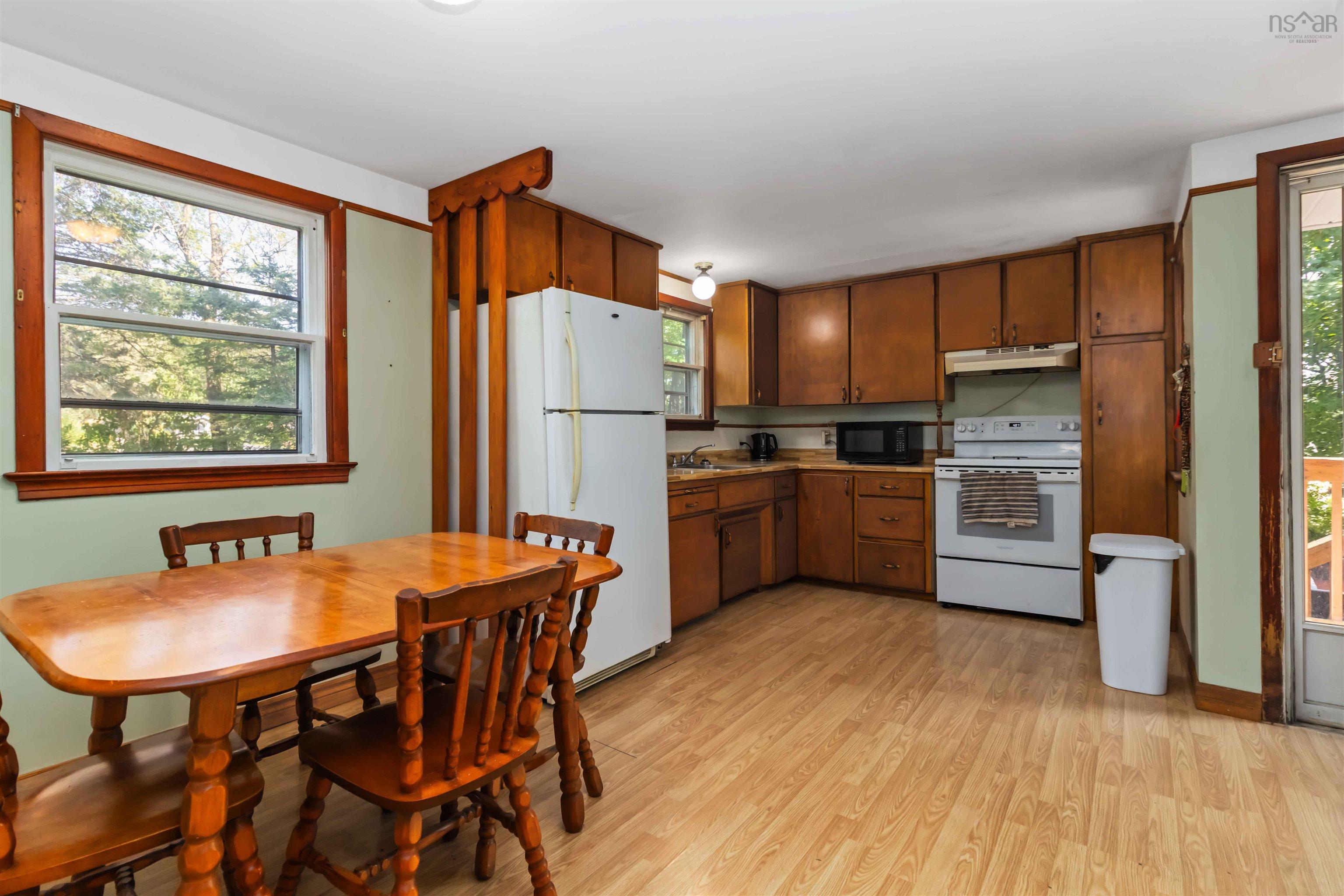 $425,000.00: 182 Caledonia Road, Dartmouth