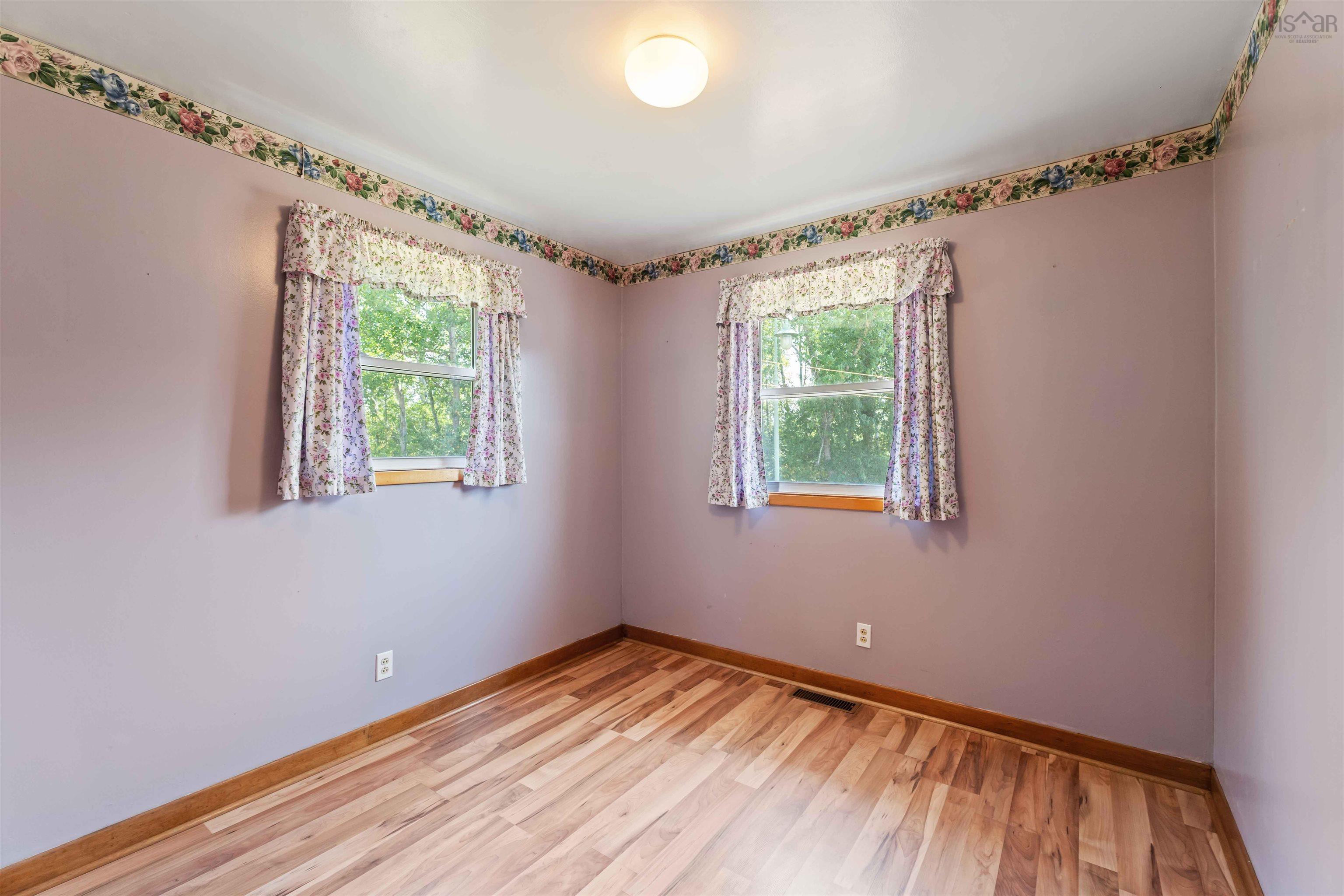 $389,900.00: 142 Old Halifax Road W, Three Mile Plains