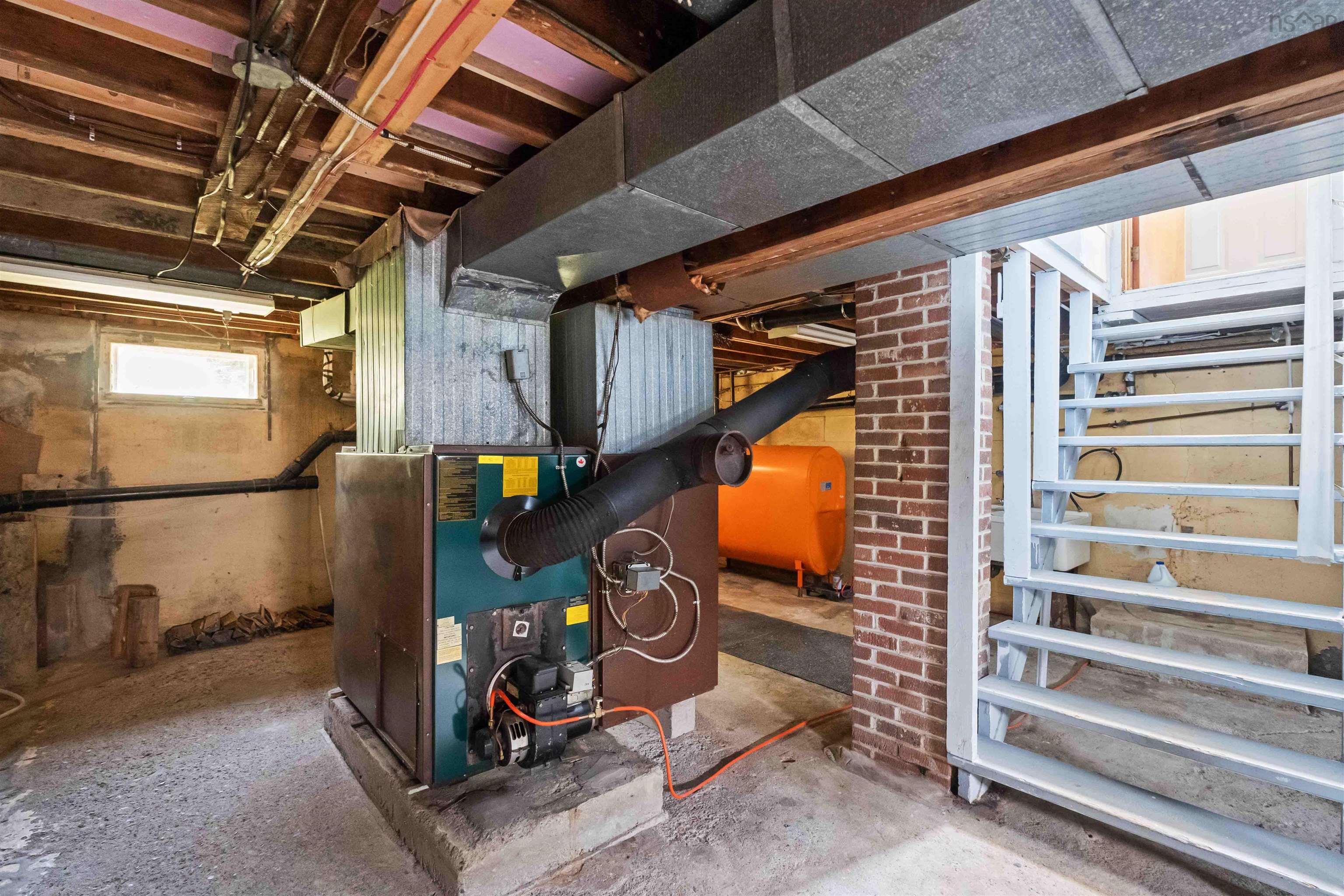 $389,900.00: 142 Old Halifax Road W, Three Mile Plains