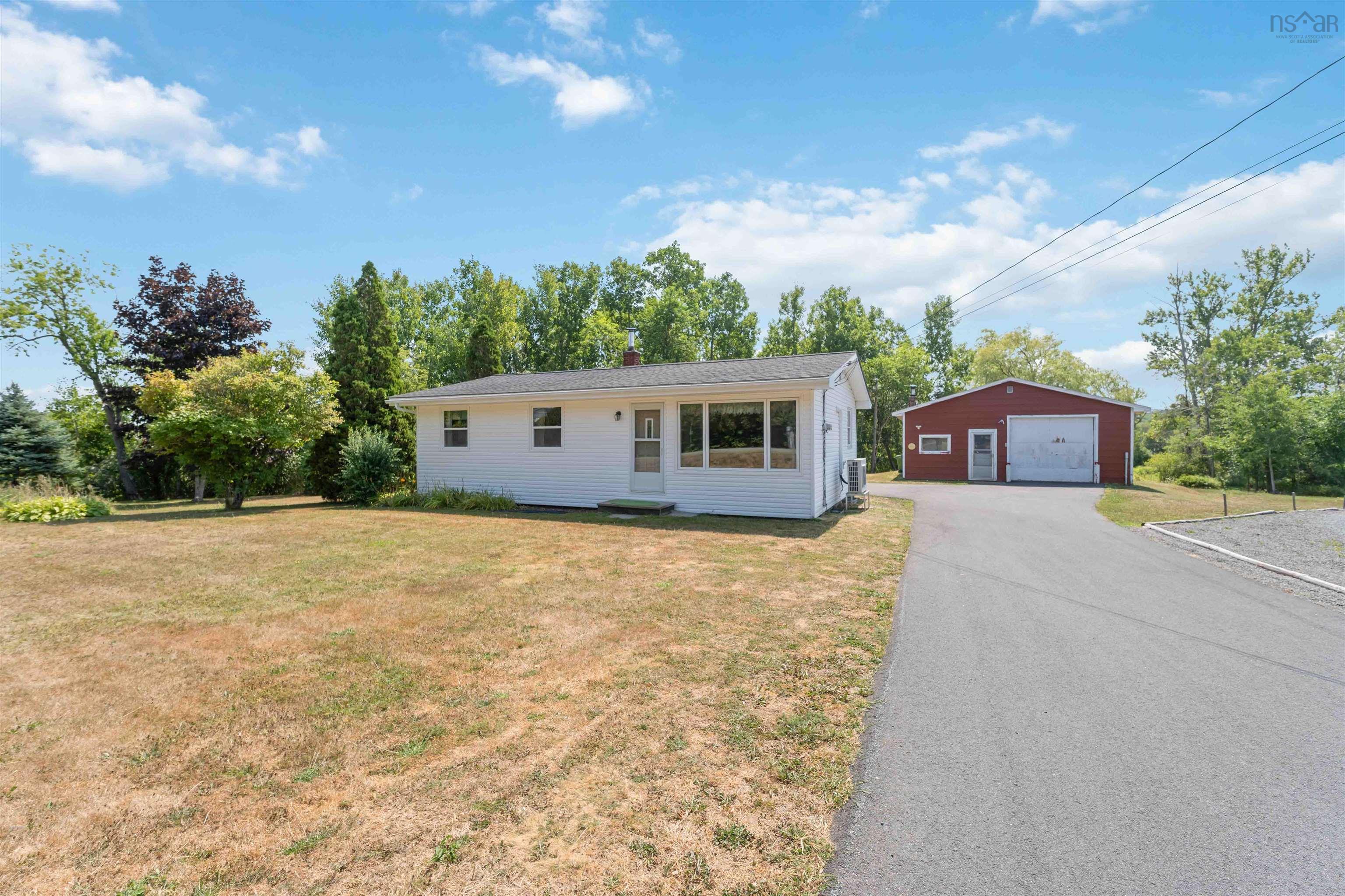 $389,900.00: 142 Old Halifax Road W, Three Mile Plains