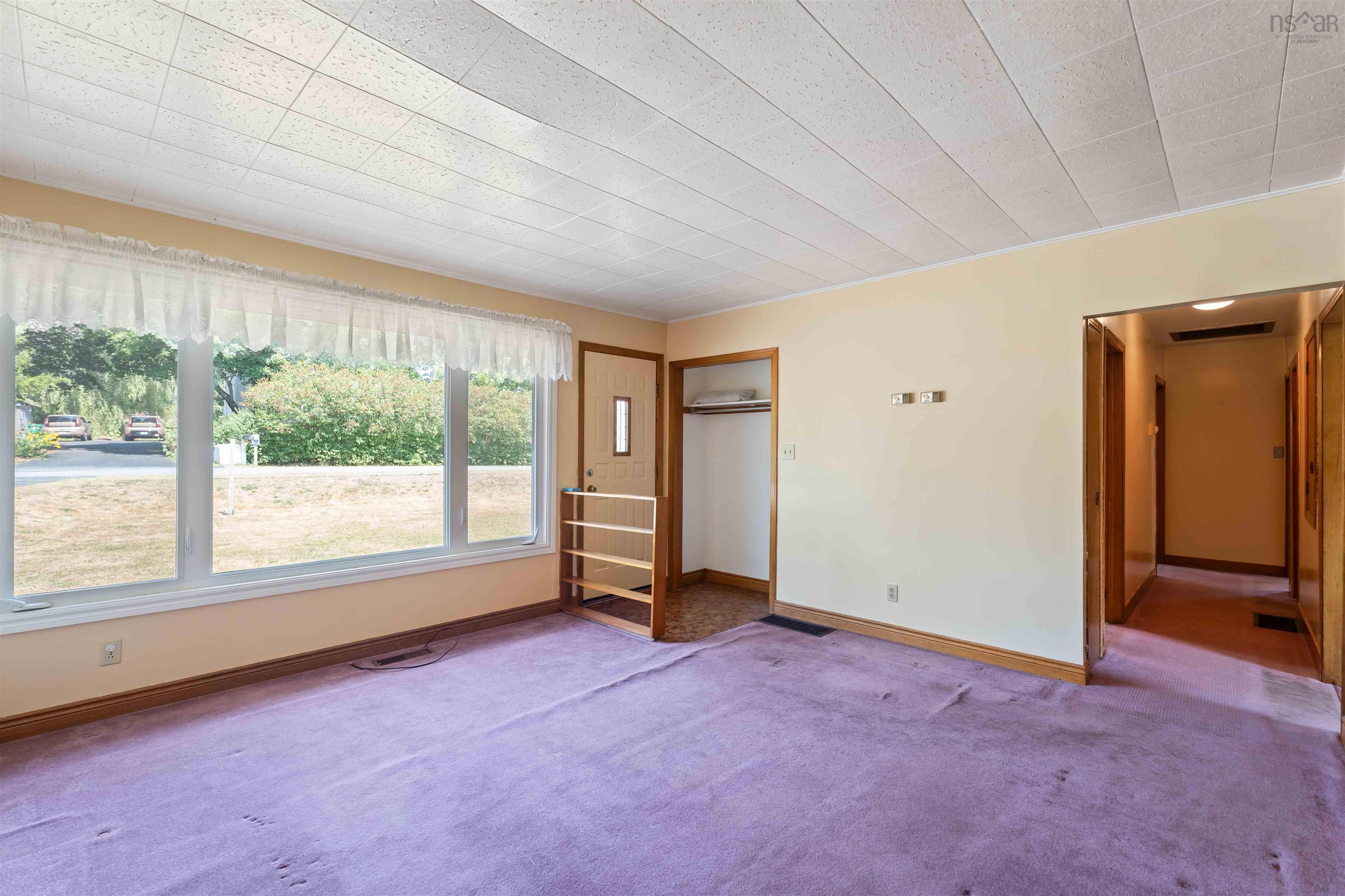 $389,900.00: 142 Old Halifax Road W, Three Mile Plains