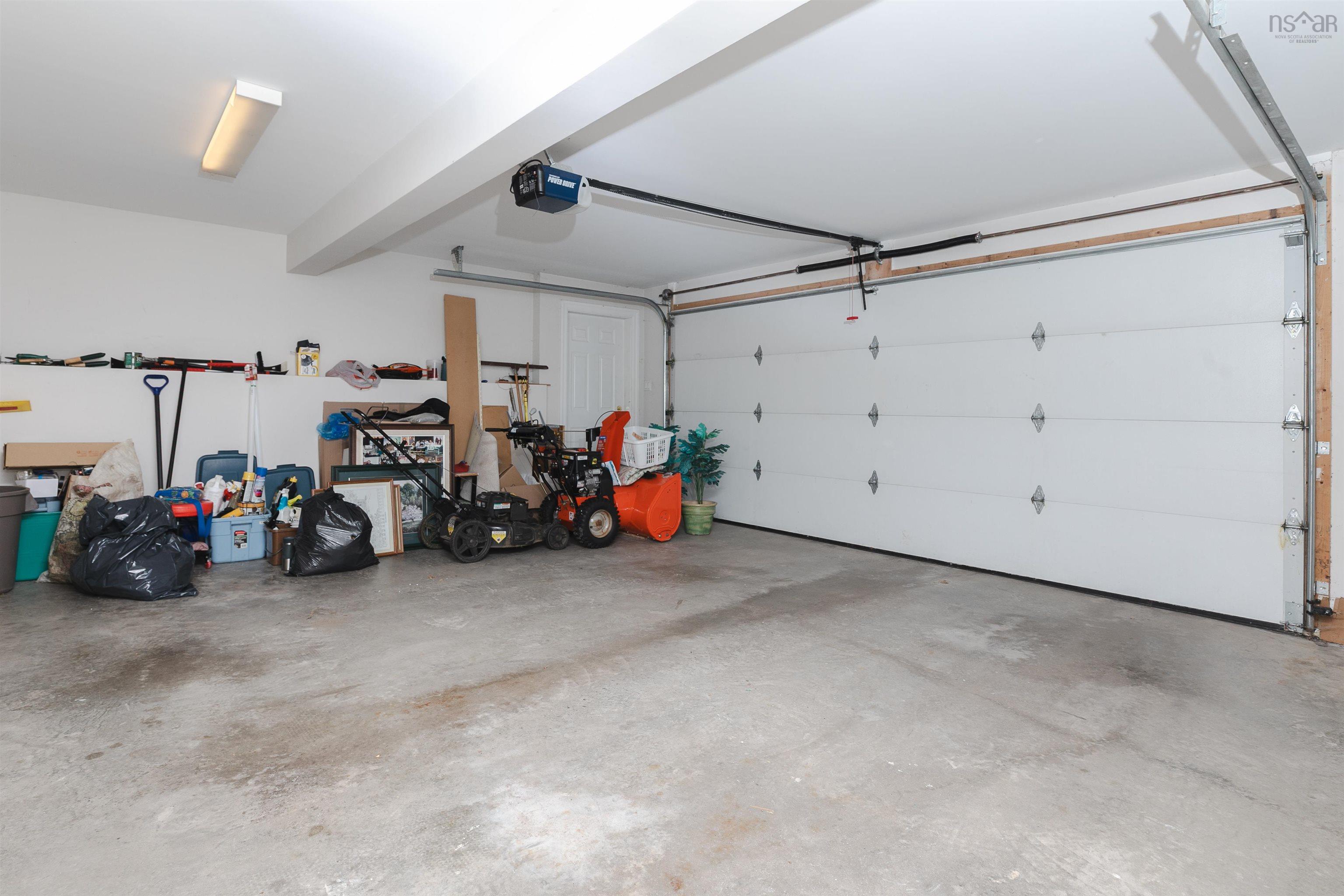 314 Portland Hills Drive, Dartmouth, NS (MLS 202520563)