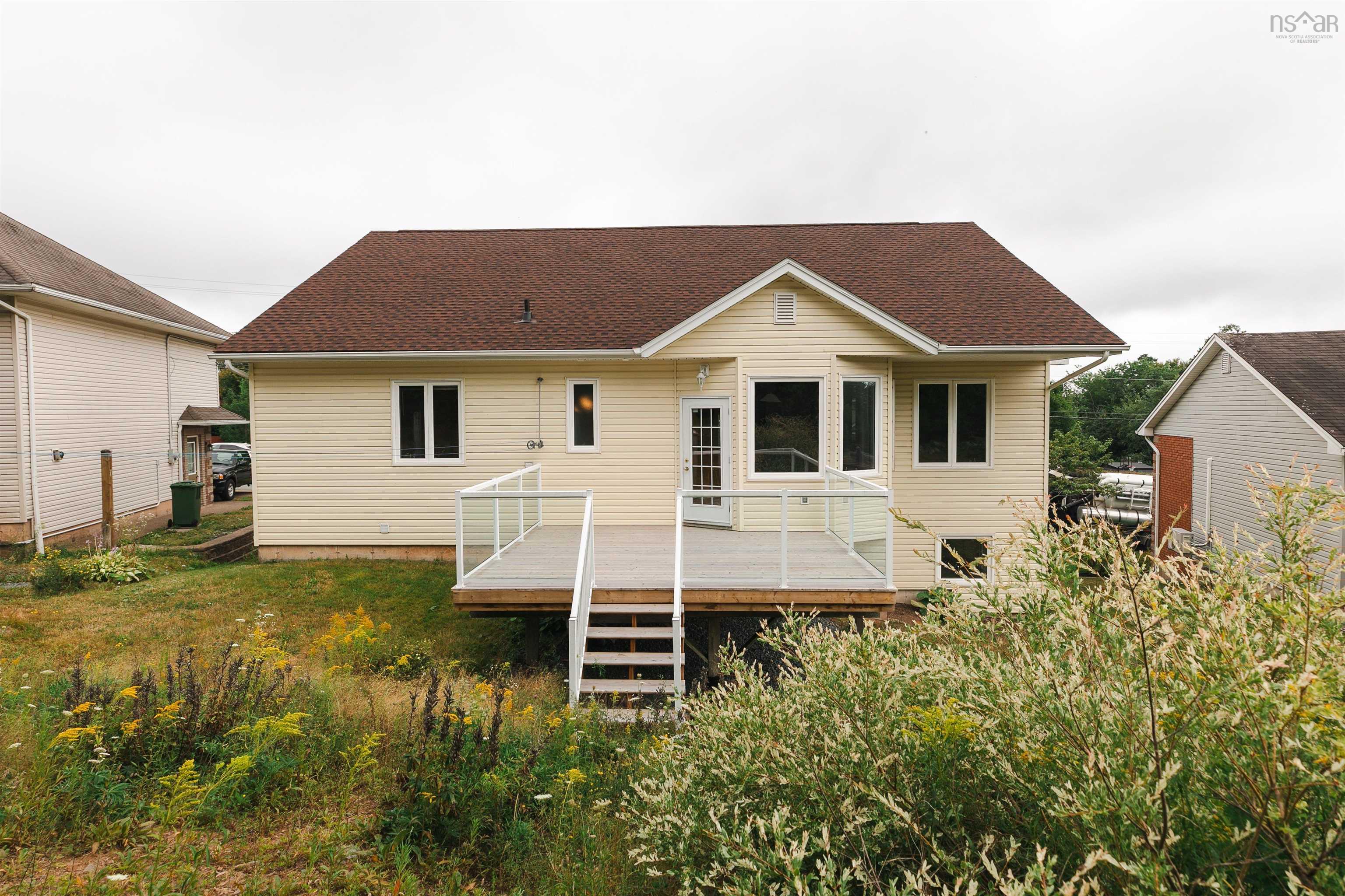 314 Portland Hills Drive, Dartmouth, NS (MLS 202520563)