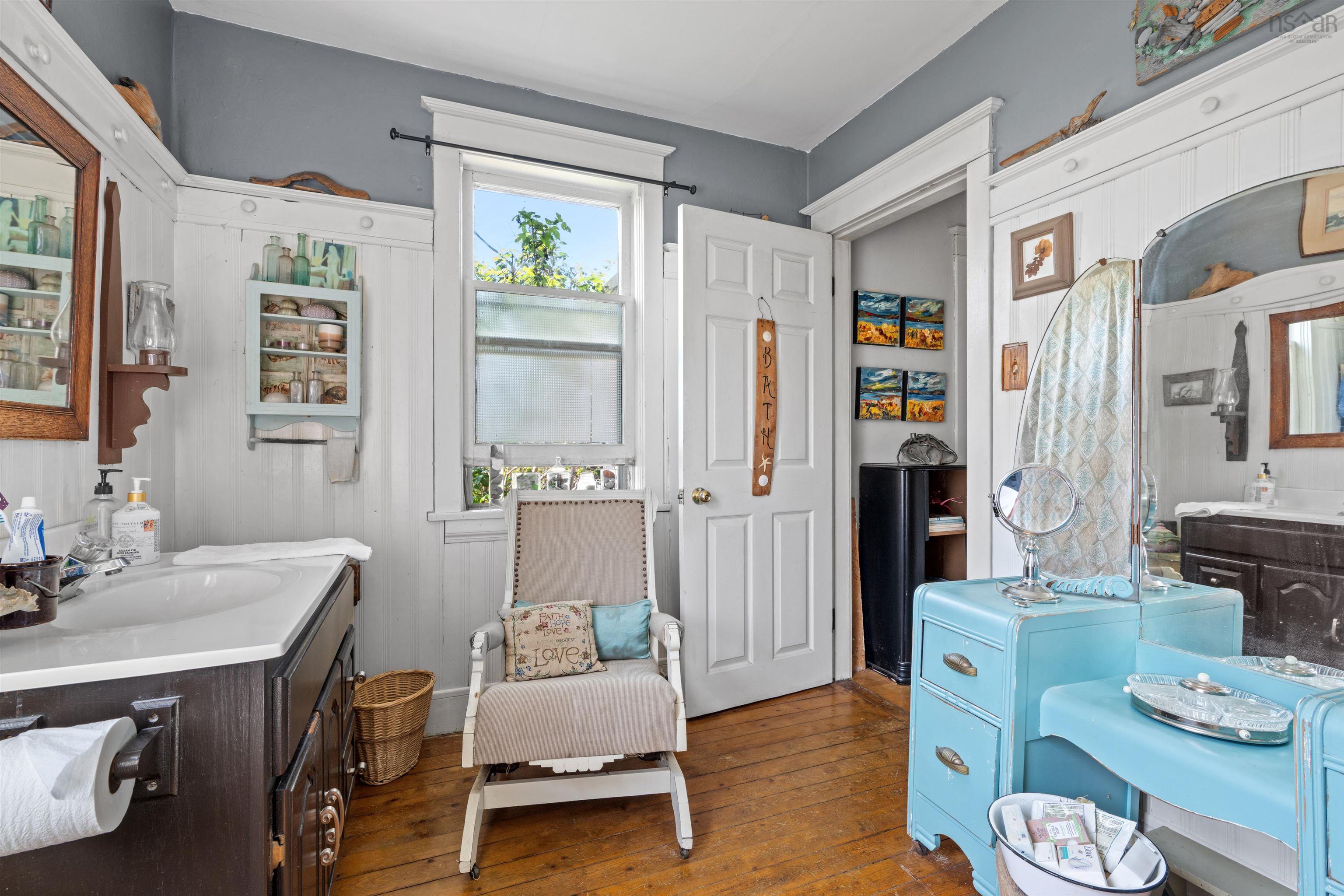 $245,000.00: 10293 Highway 7, Oyster Pond