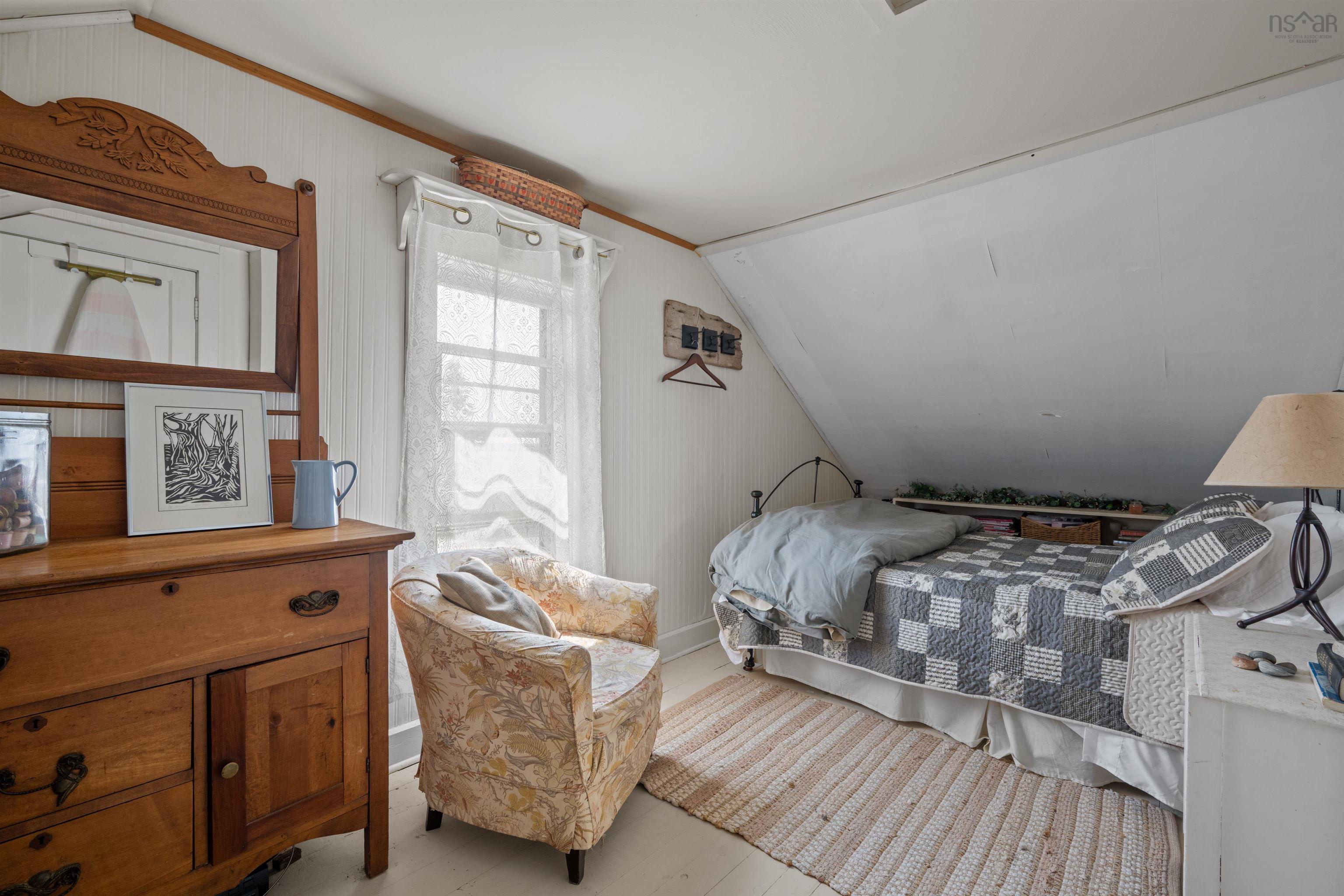 $245,000.00: 10293 Highway 7, Oyster Pond