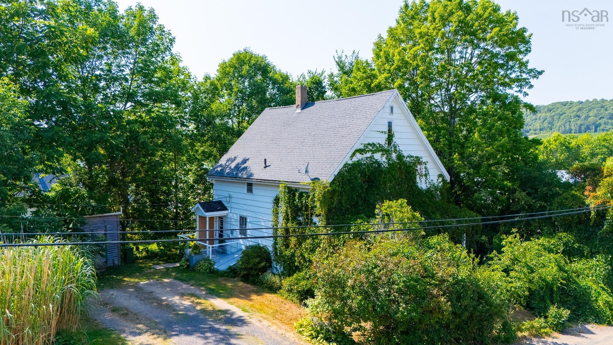 $360,000.00: 2829 Greenfield Road, Gaspereau