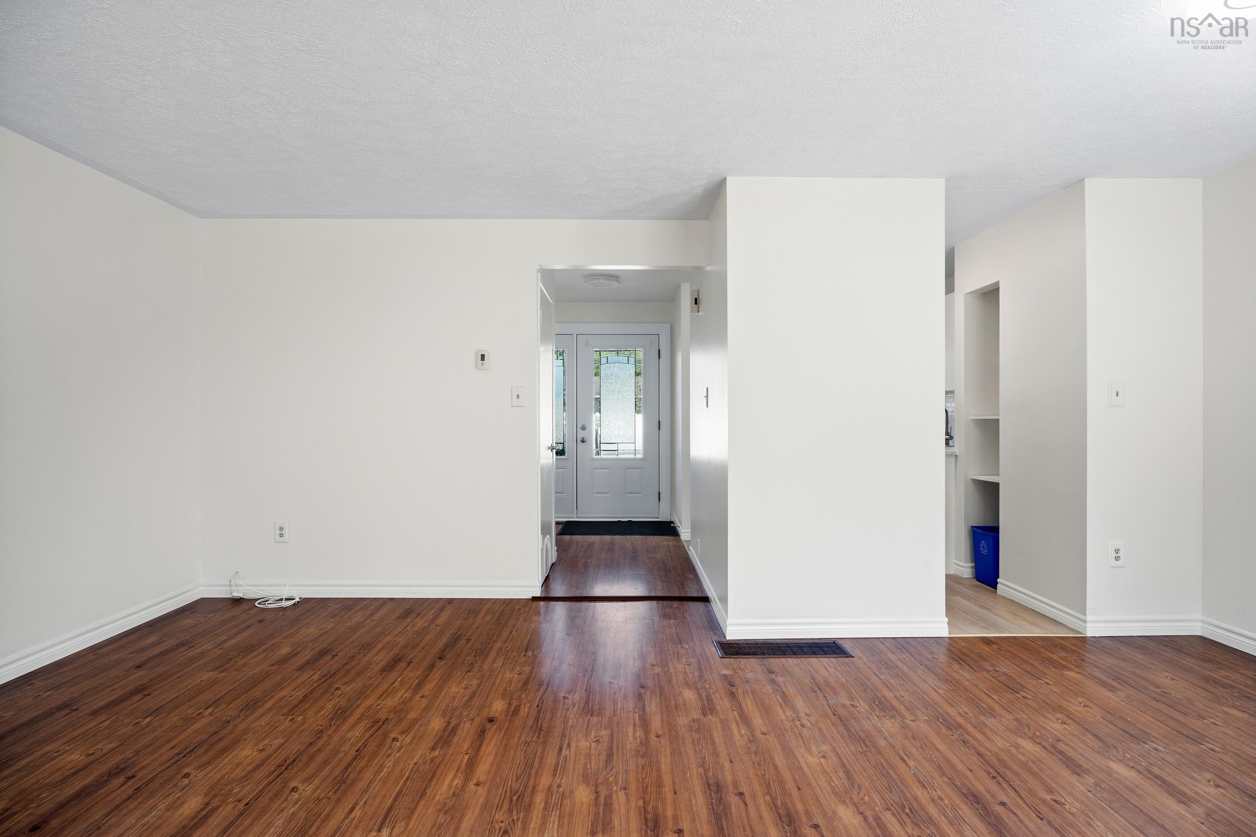 $374,900.00: 37 Circassion Drive, Dartmouth