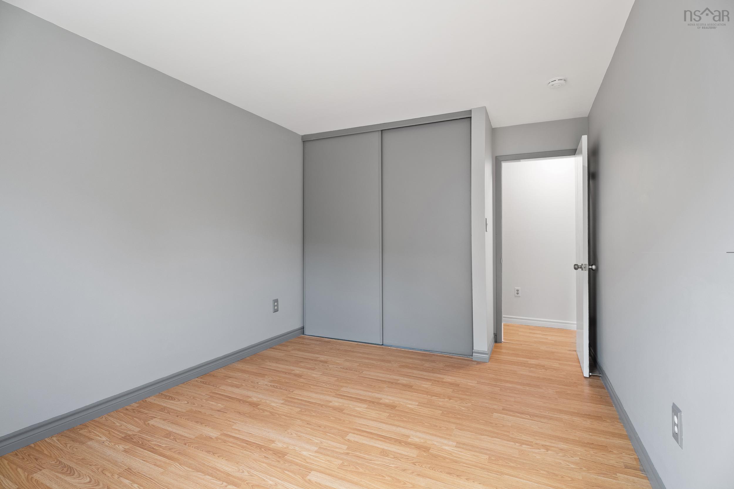 $374,900.00: 37 Circassion Drive, Dartmouth