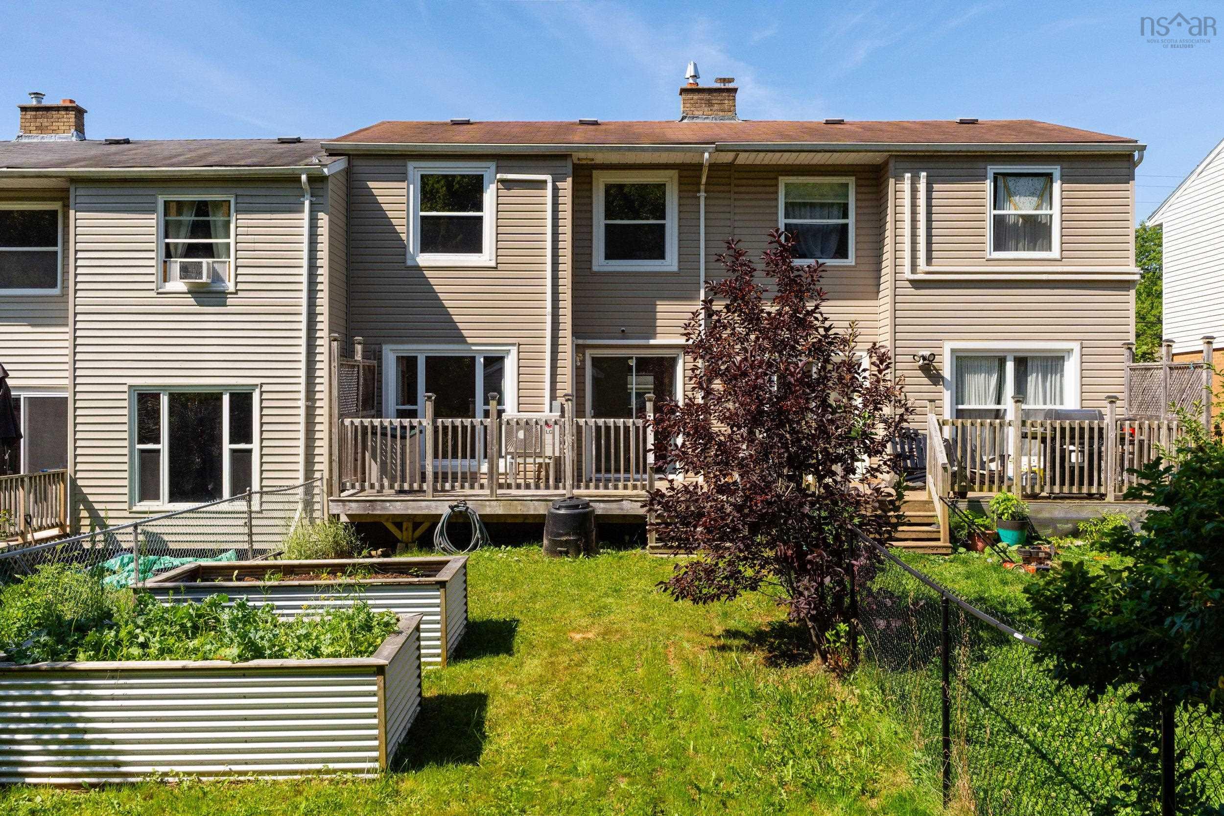 $374,900.00: 37 Circassion Drive, Dartmouth