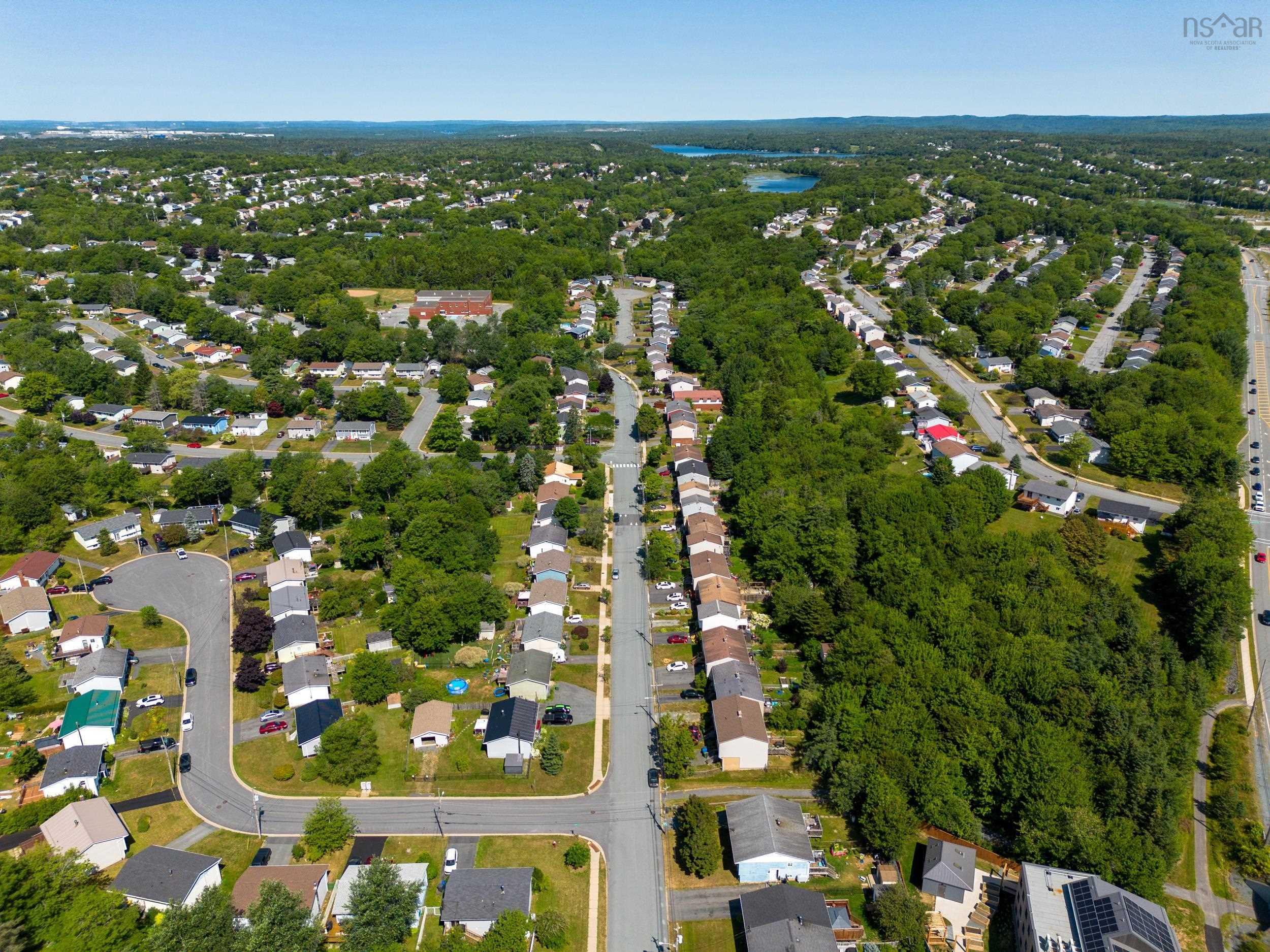 $374,900.00: 37 Circassion Drive, Dartmouth