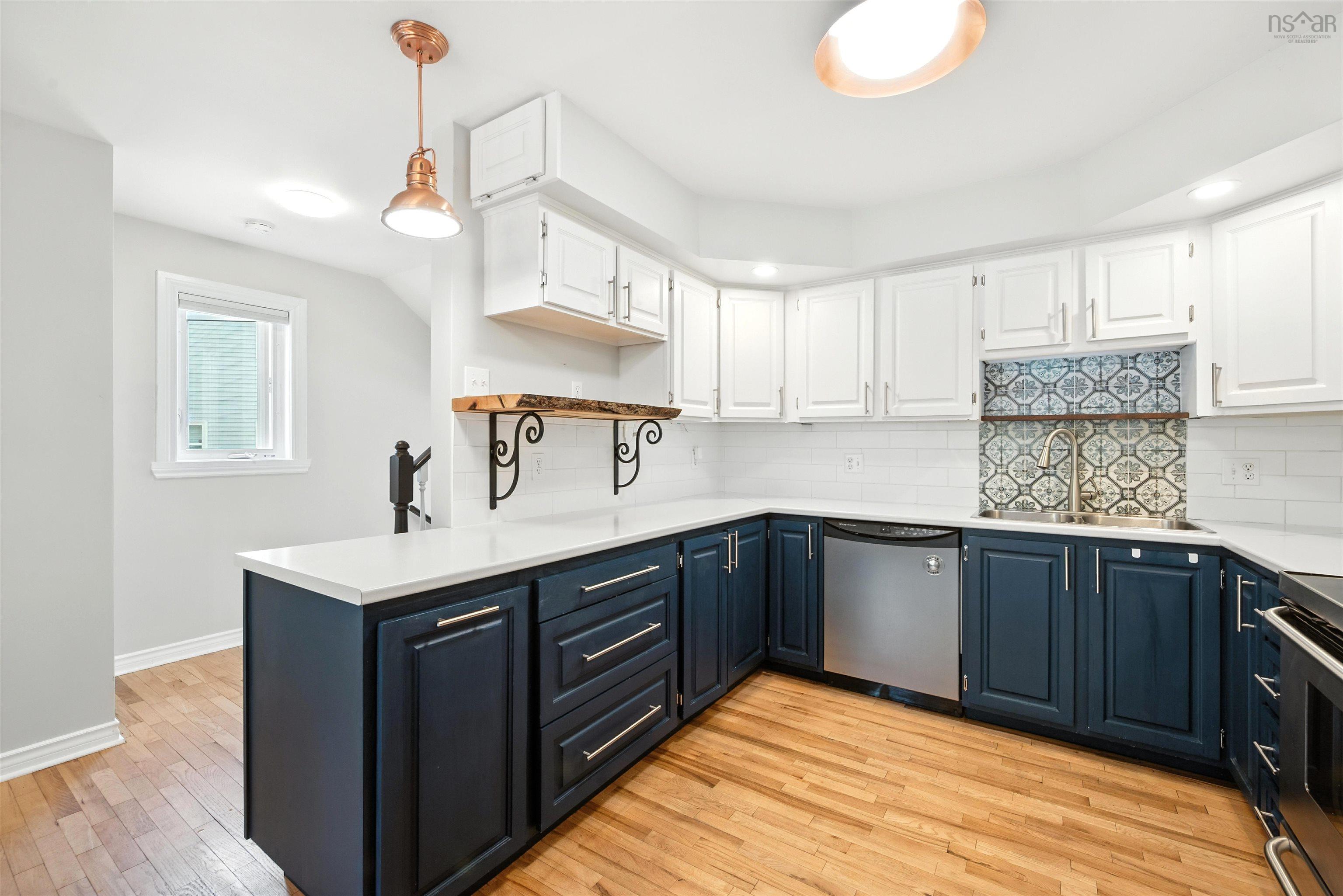 $509,900.00: 21 Lively Court, Bedford