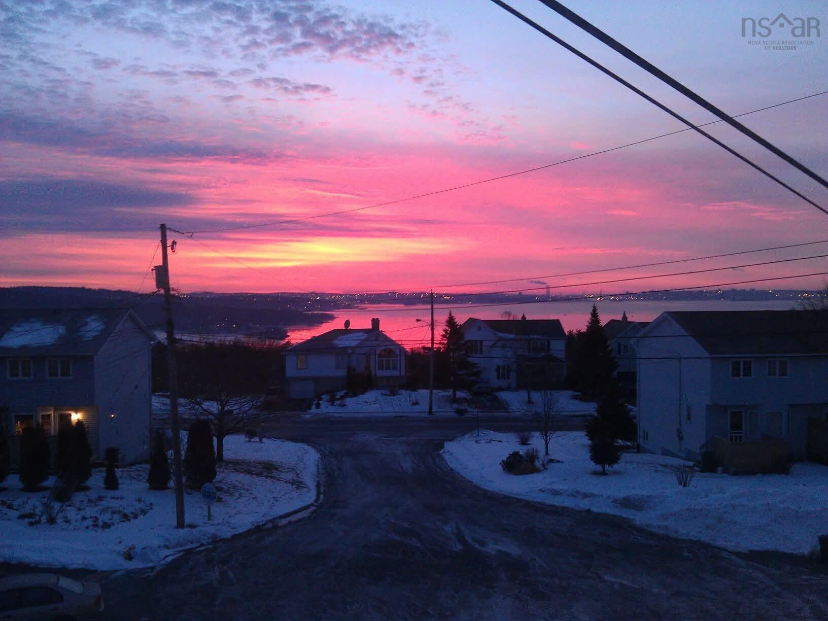 $509,900.00: 21 Lively Court, Bedford