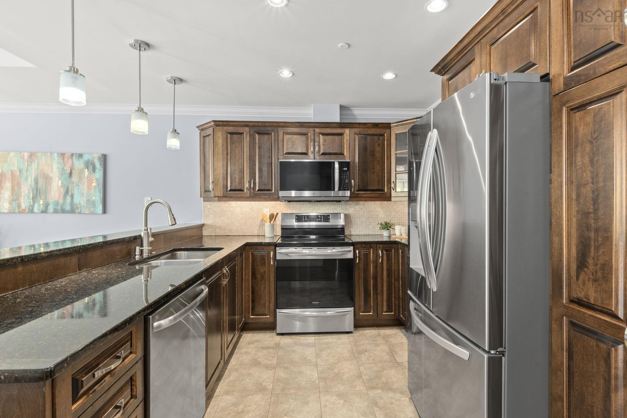 $974,900.00: 303 1445 South Park Street, Halifax