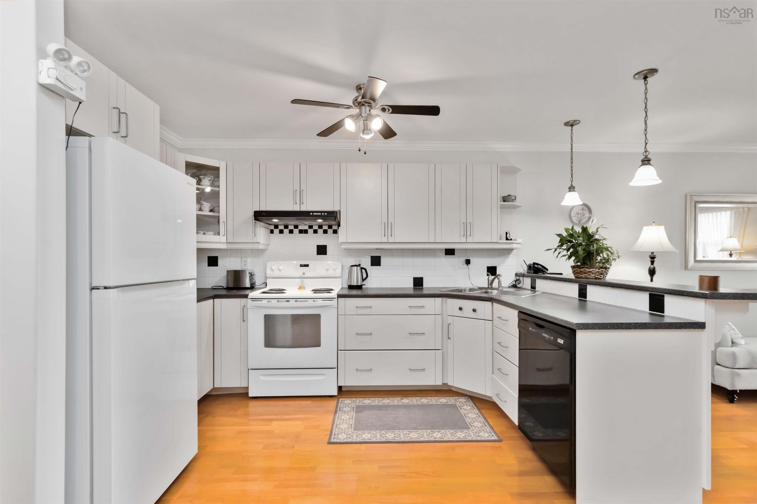 $570,000.00: 295 Summer Field Way, Dartmouth