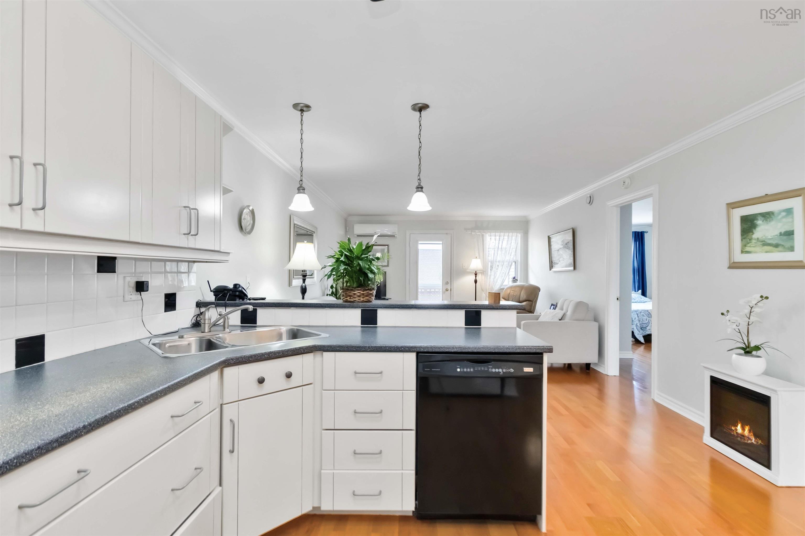 $570,000.00: 295 Summer Field Way, Dartmouth