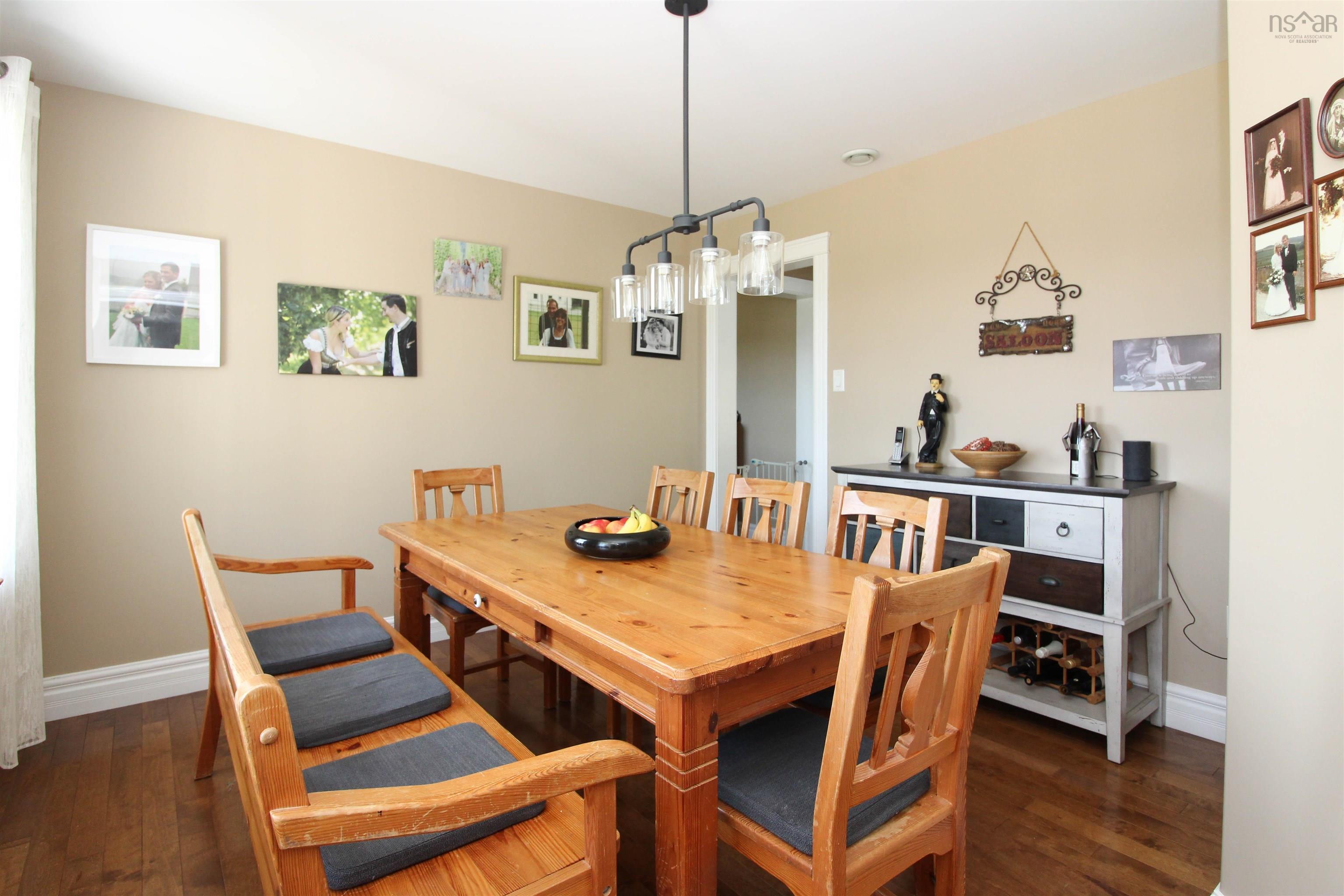 $660,000.00: 60 Glenabbey Drive, Murray Siding