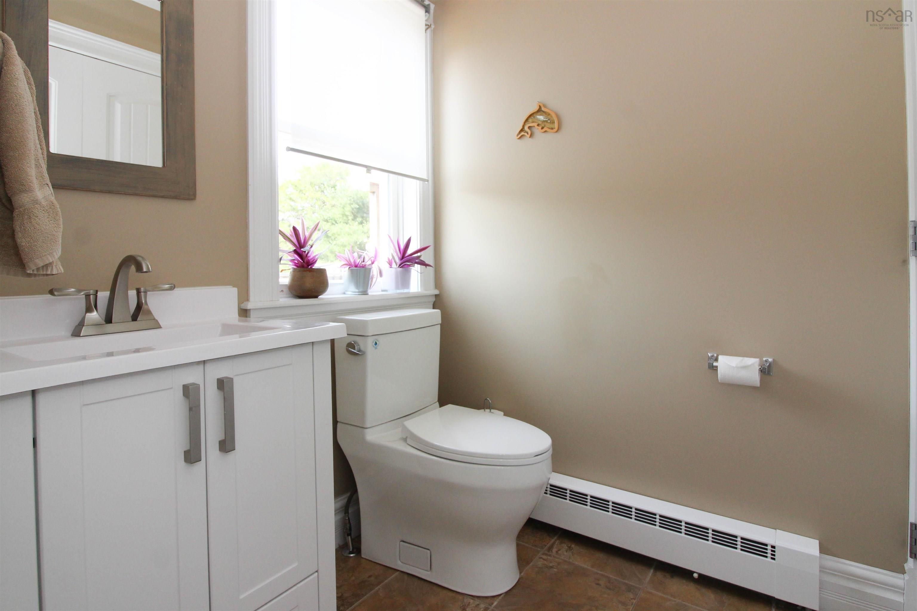 $660,000.00: 60 Glenabbey Drive, Murray Siding