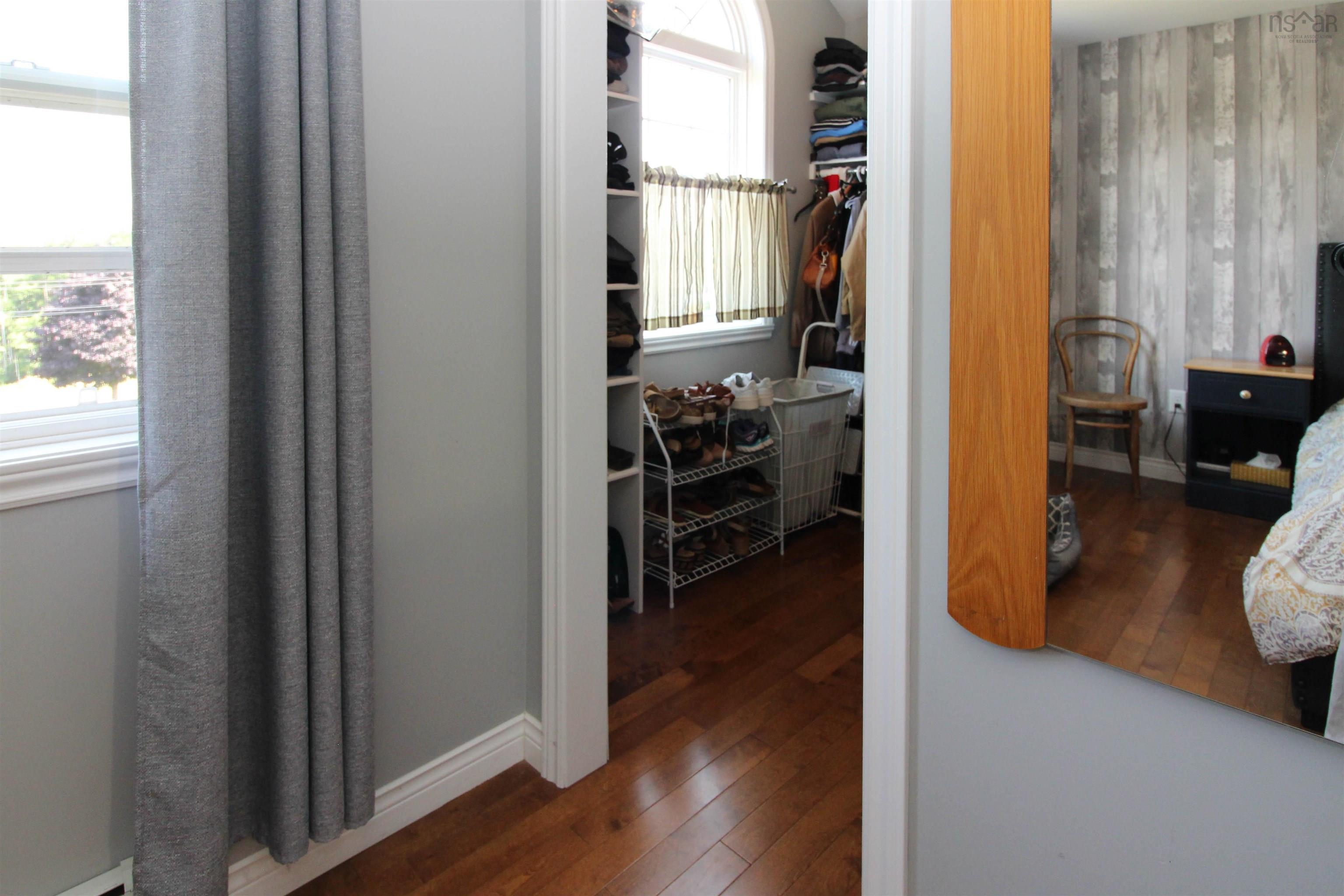 $660,000.00: 60 Glenabbey Drive, Murray Siding