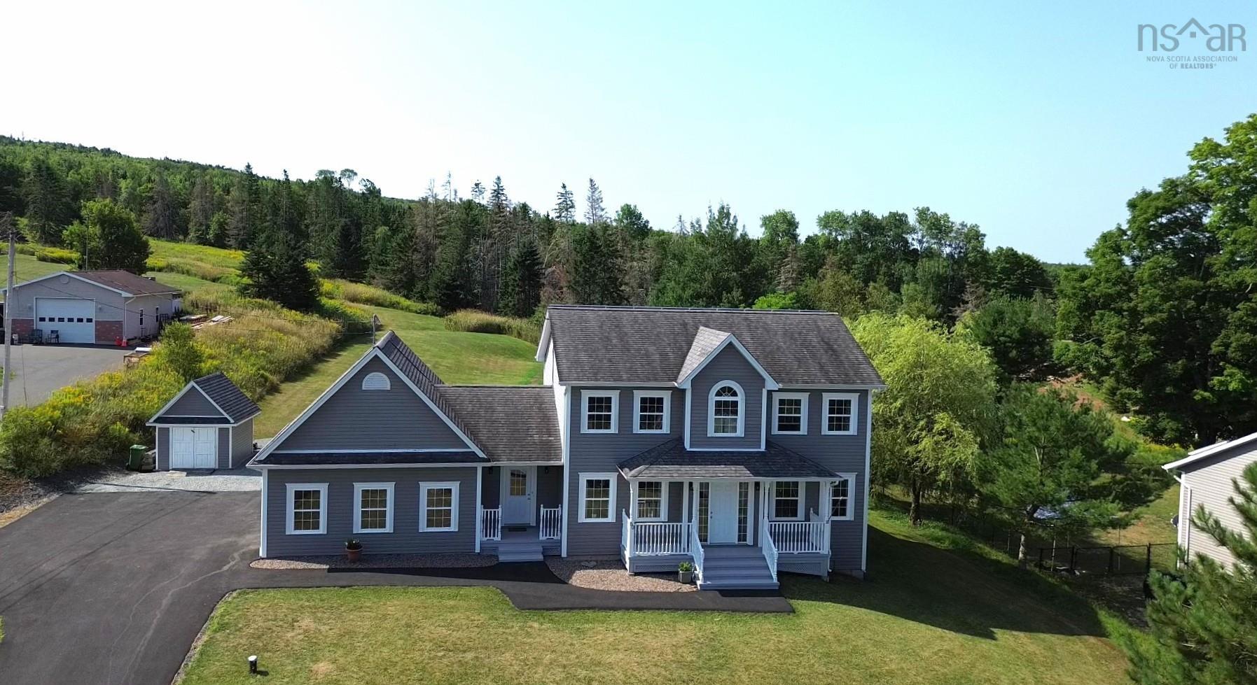 $660,000.00: 60 Glenabbey Drive, Murray Siding