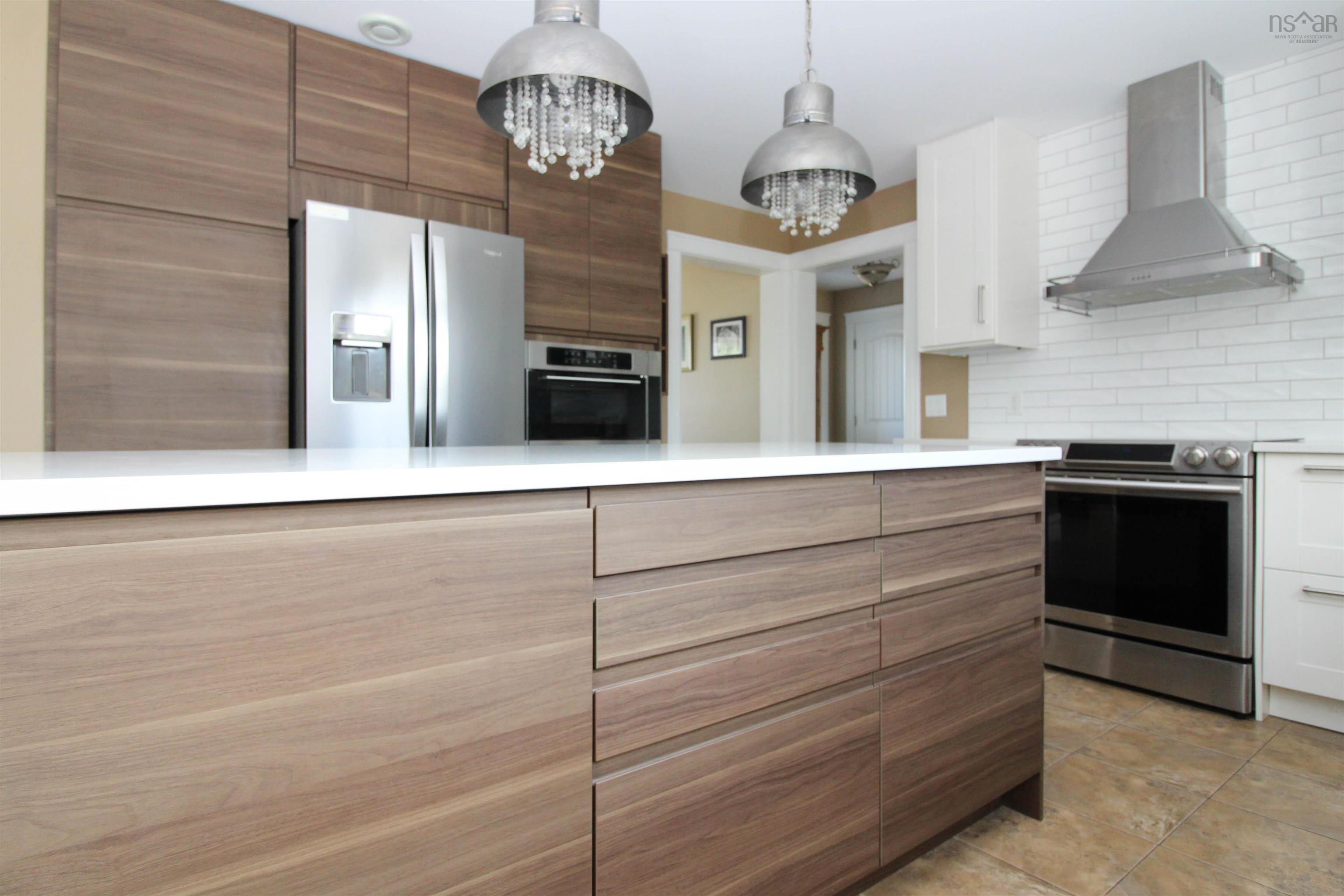 $660,000.00: 60 Glenabbey Drive, Murray Siding