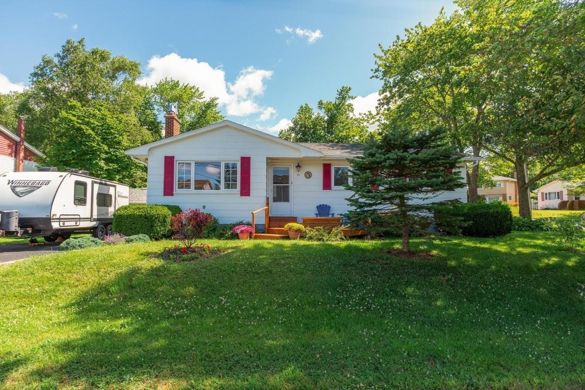 37 Robert Drive, Dartmouth, NS (MLS® 202520587)
