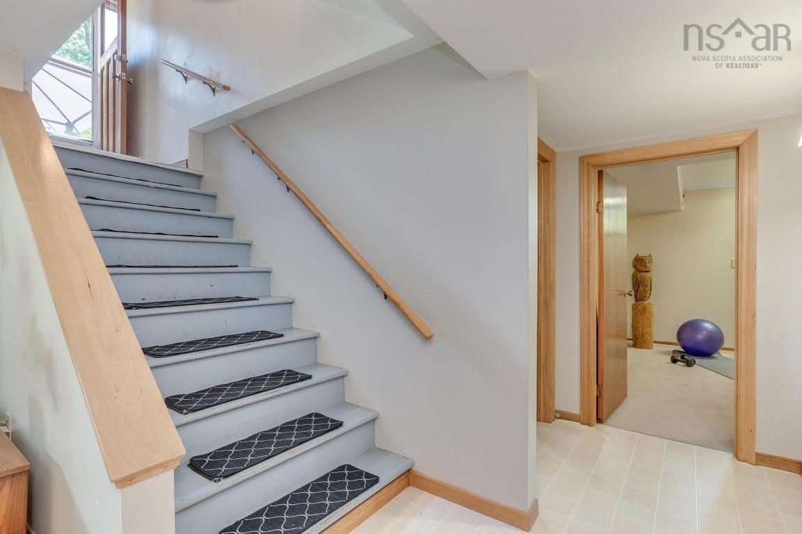 $519,900.00: 37 Robert Drive, Dartmouth